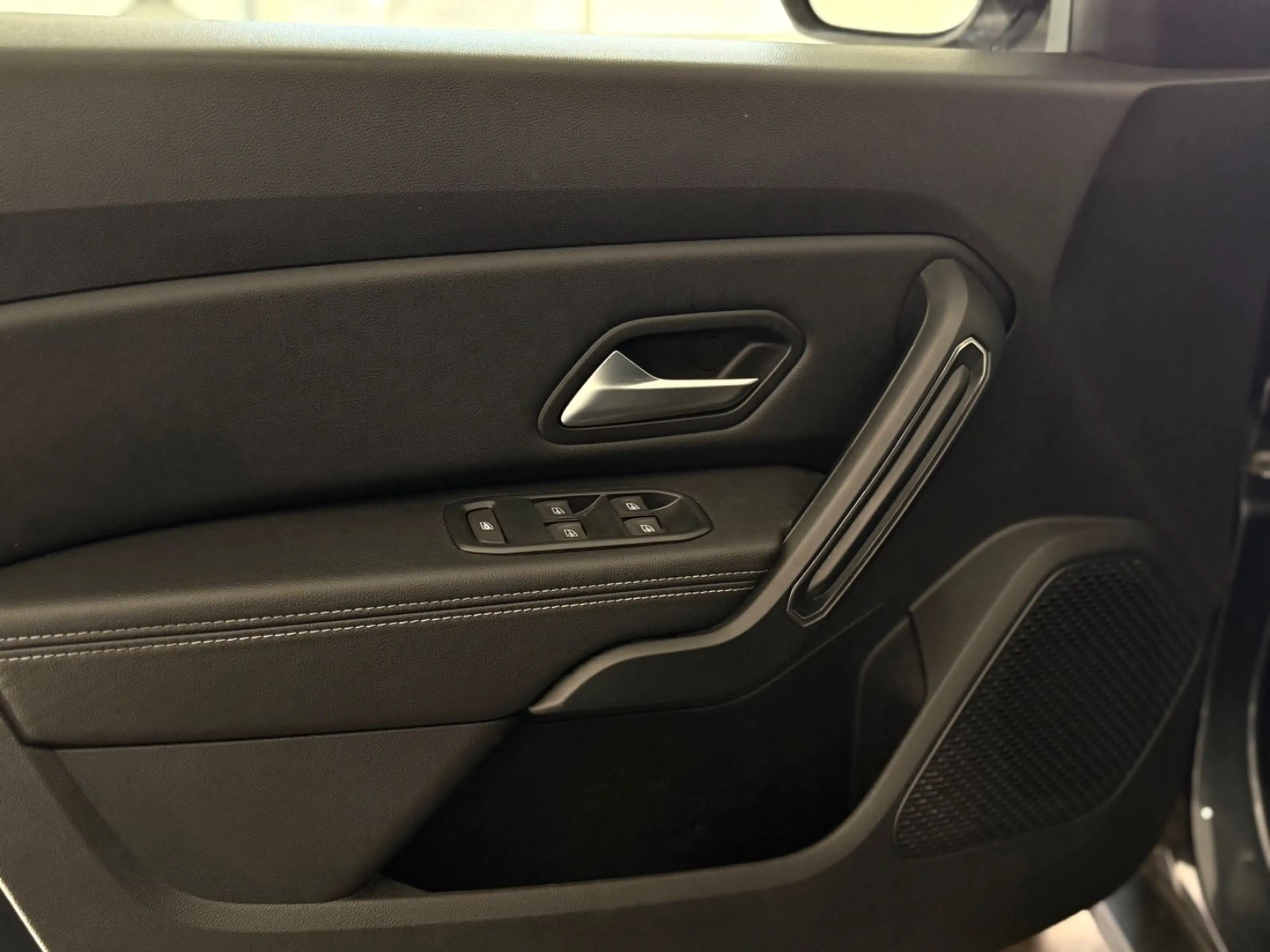 Dacia Duster II Prestige+/Navi/Shz./LED/360°/1.Hand — photo 10