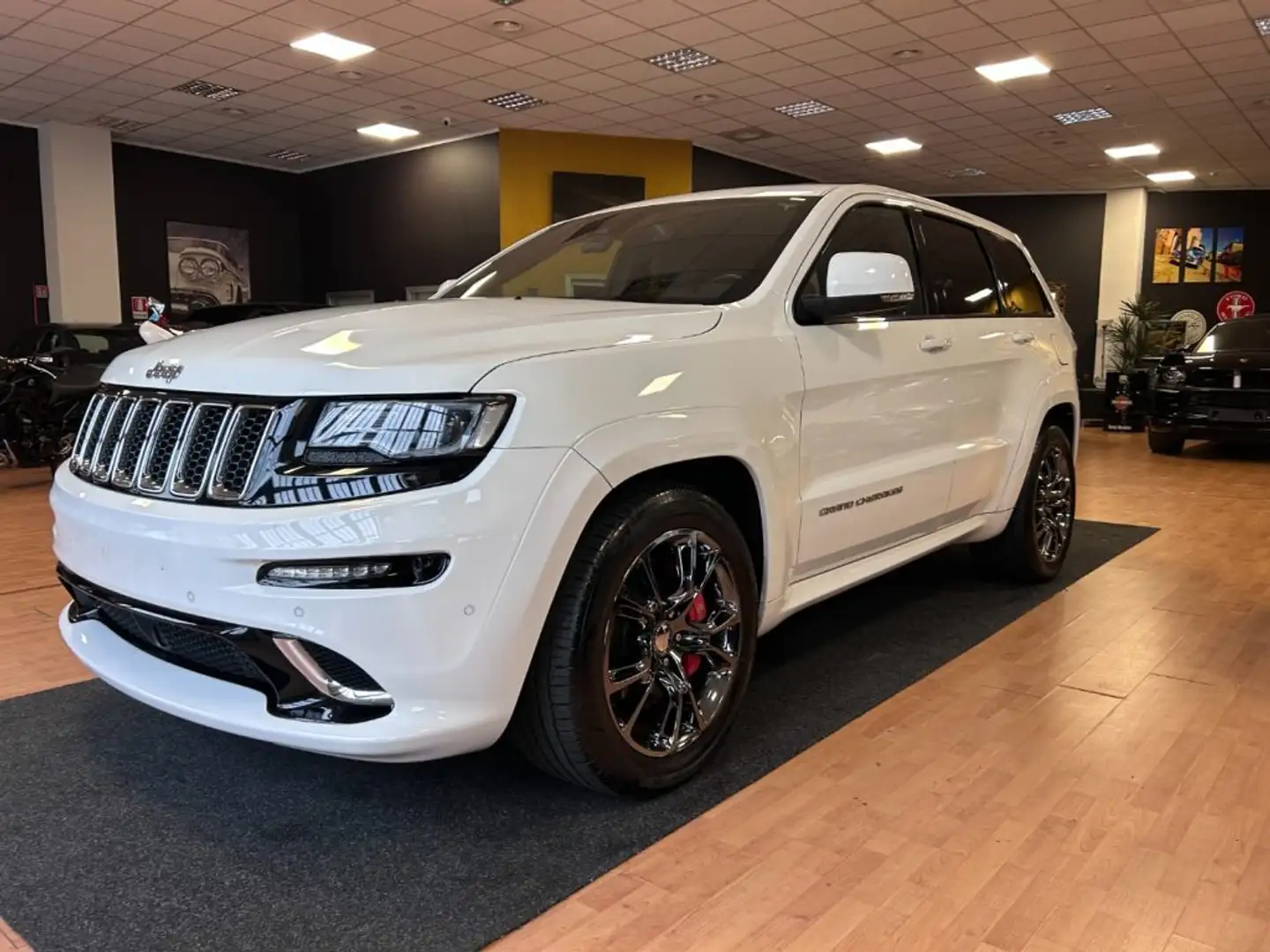 Jeep Grand Cherokee 6.4 V8 HEMI SRT 8Rapporti IVA 22% FULL FULL Wit - 2