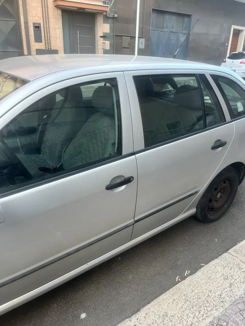Skoda Fabia Wagon 1.9 sdi Comfort - 2
