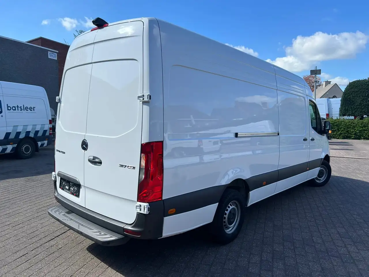 Mercedes-Benz Sprinter 317 L3H2 RWD AUTO (38.500€ex.) — foto 4