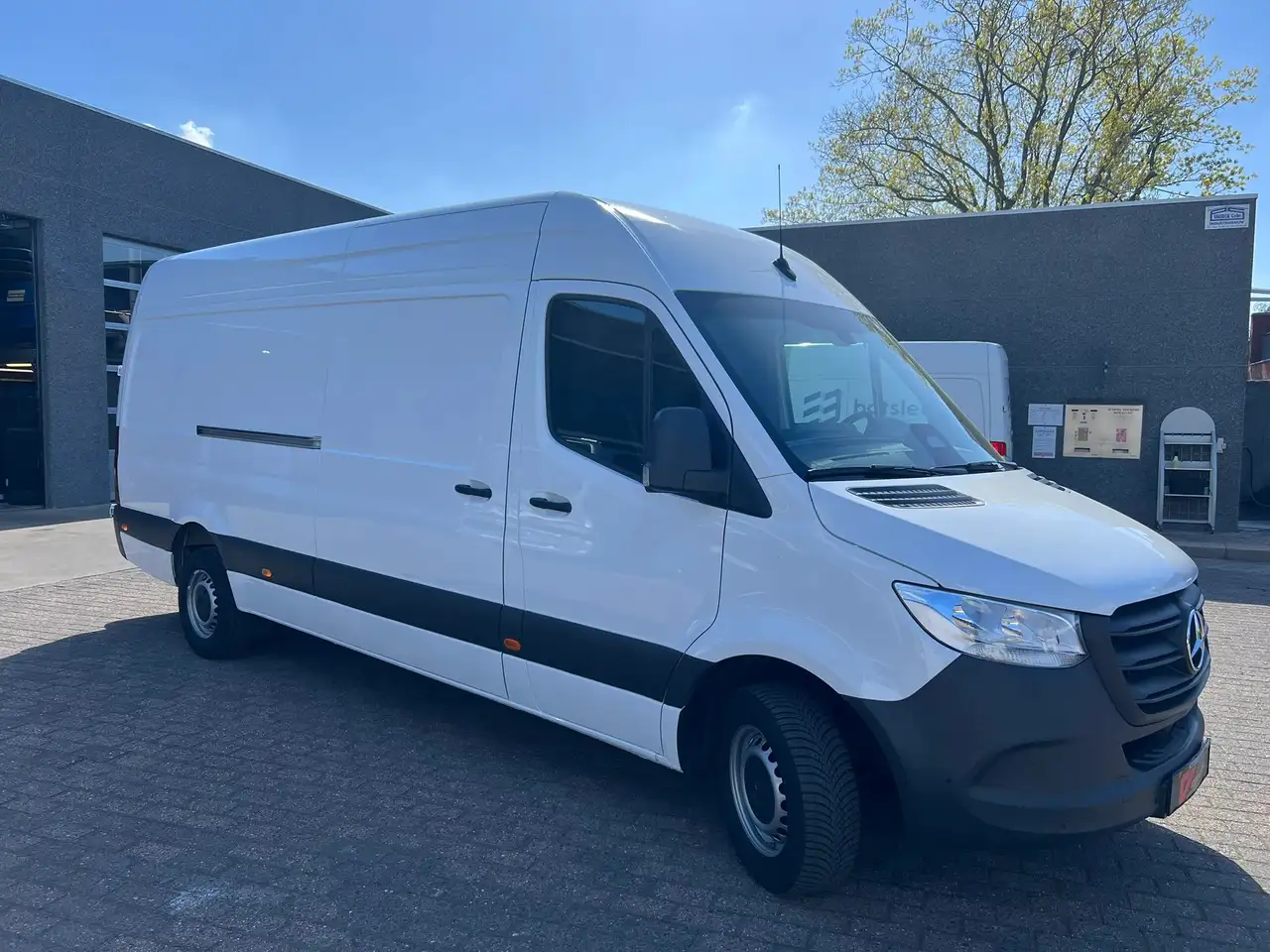 Mercedes-Benz Sprinter 317 L3H2 RWD AUTO (38.500€ex.) — foto 3