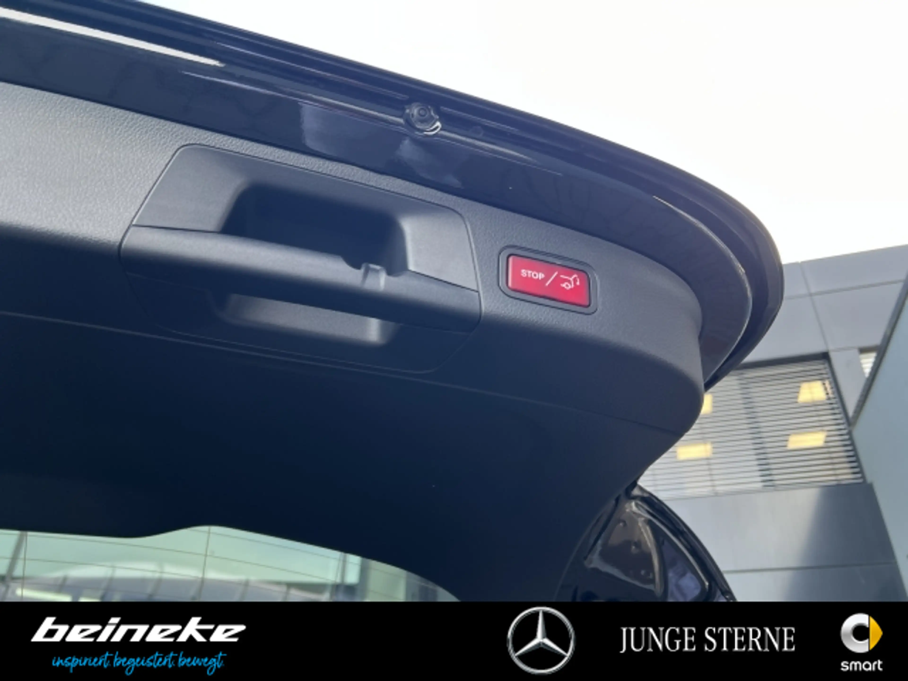 Mercedes-Benz EQA 250 EQA 250 AMG Line Burme Totw RFK LED SHZ Ambien — photo 15
