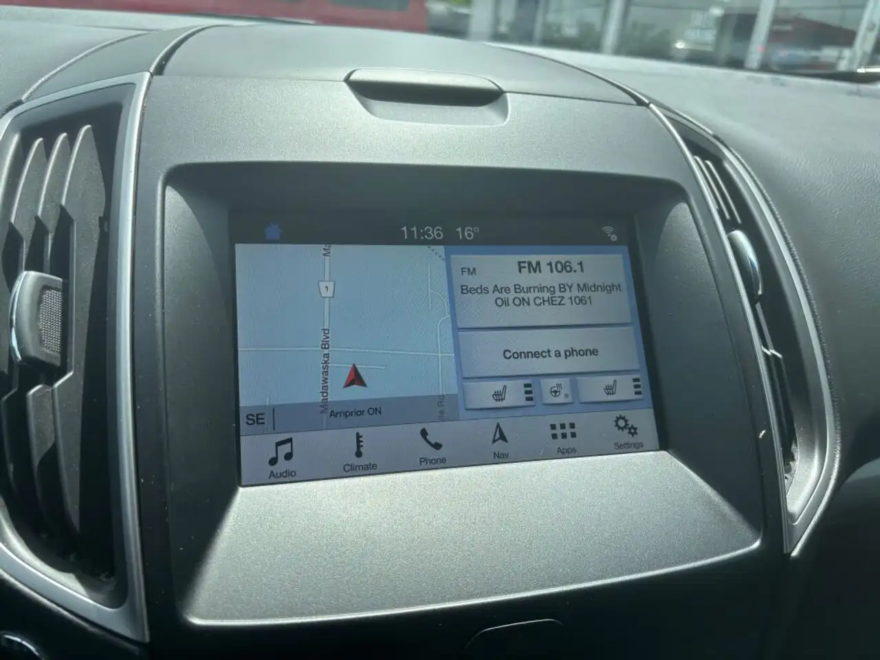 Ford Edge photo Ford Edge