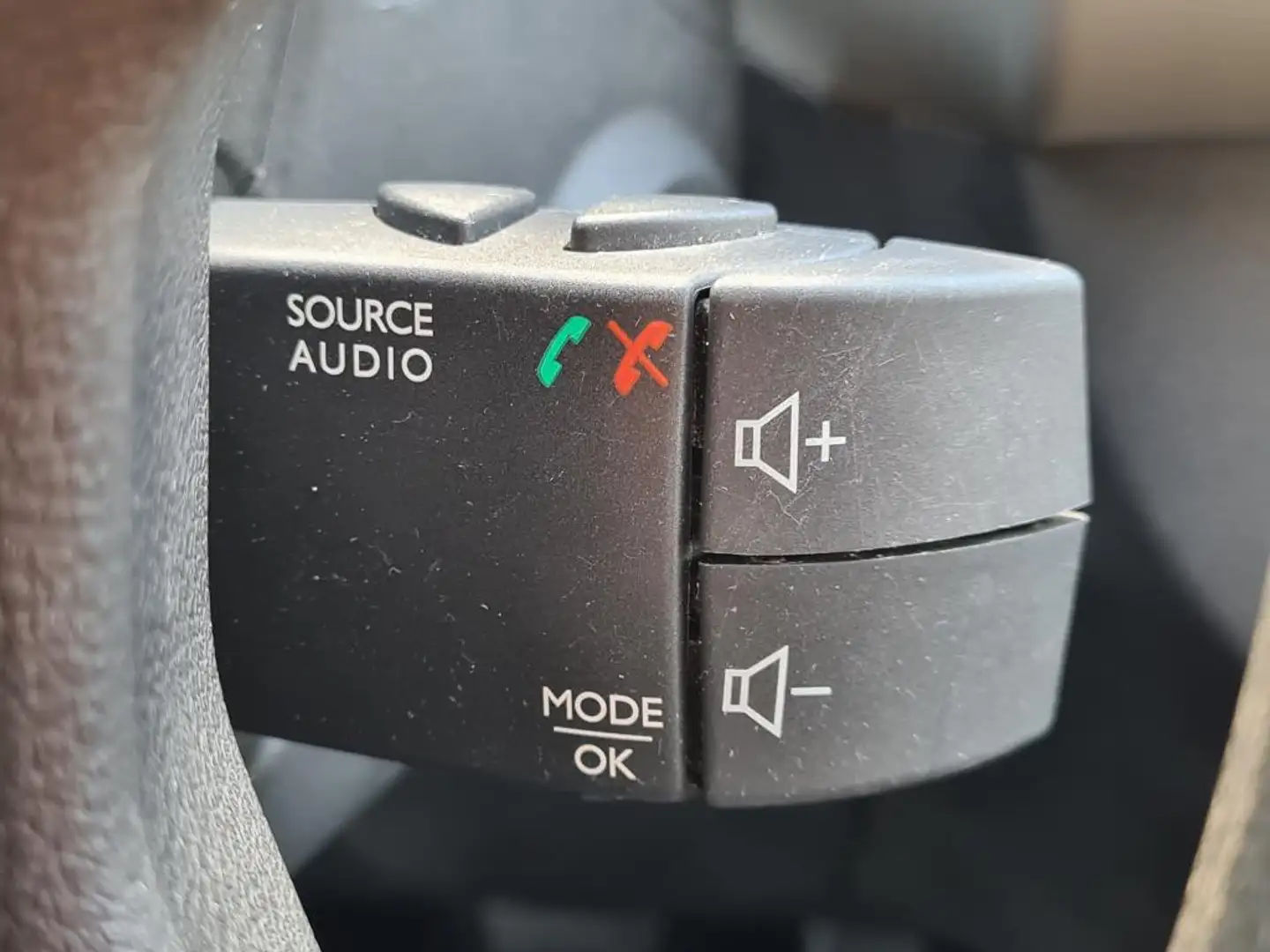 Renault Trafic 1.6 dCi T29 L2H1 Générique L2H1 *Excl. BTW.* /Radi Blanc - 2