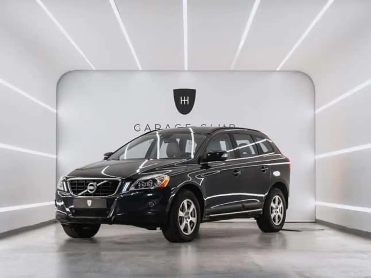 Volvo XC60 T6 Momentum 285 Aut. - 1