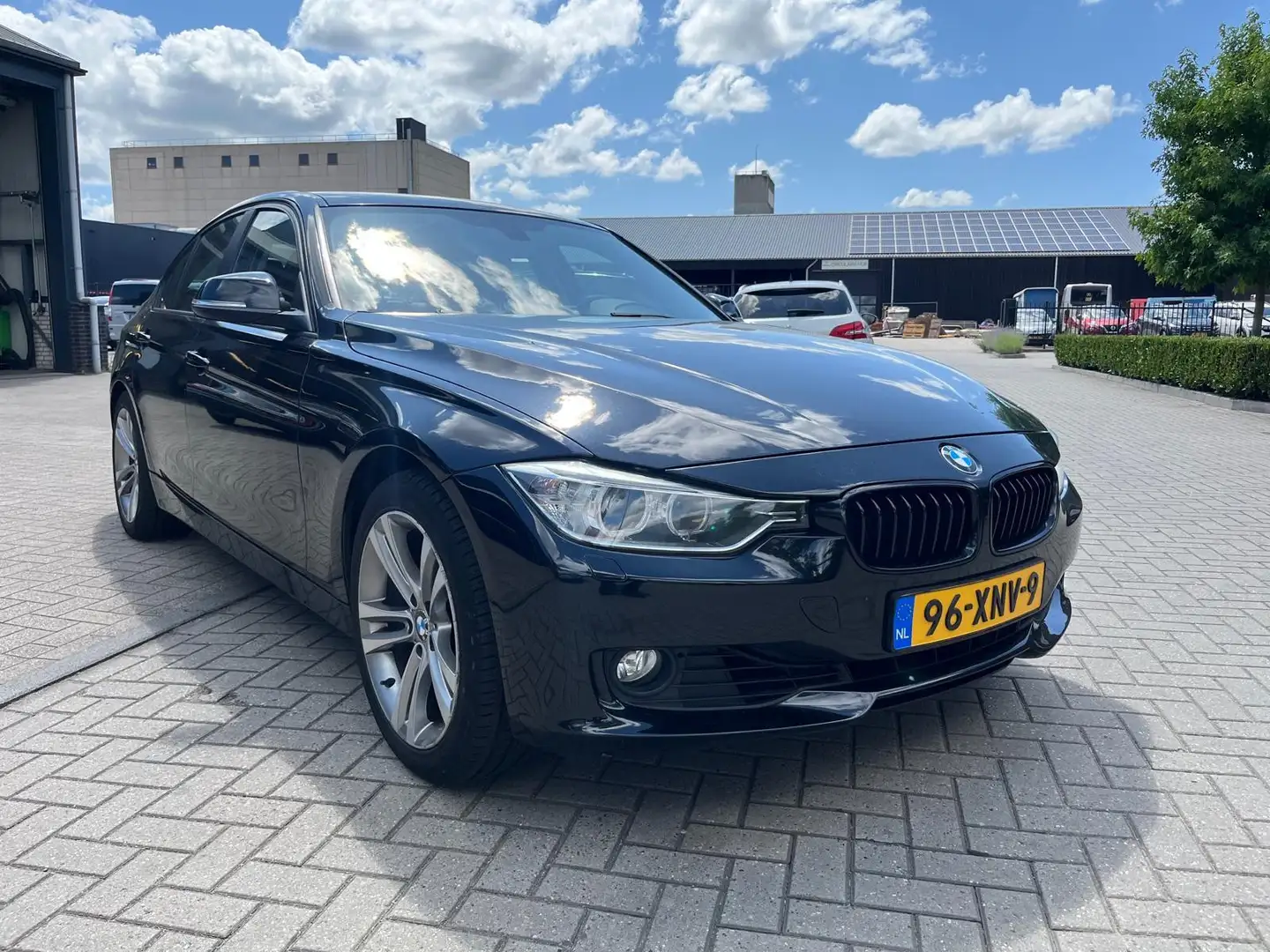 BMW 320 3-serie 320i High Executive Noir - 1