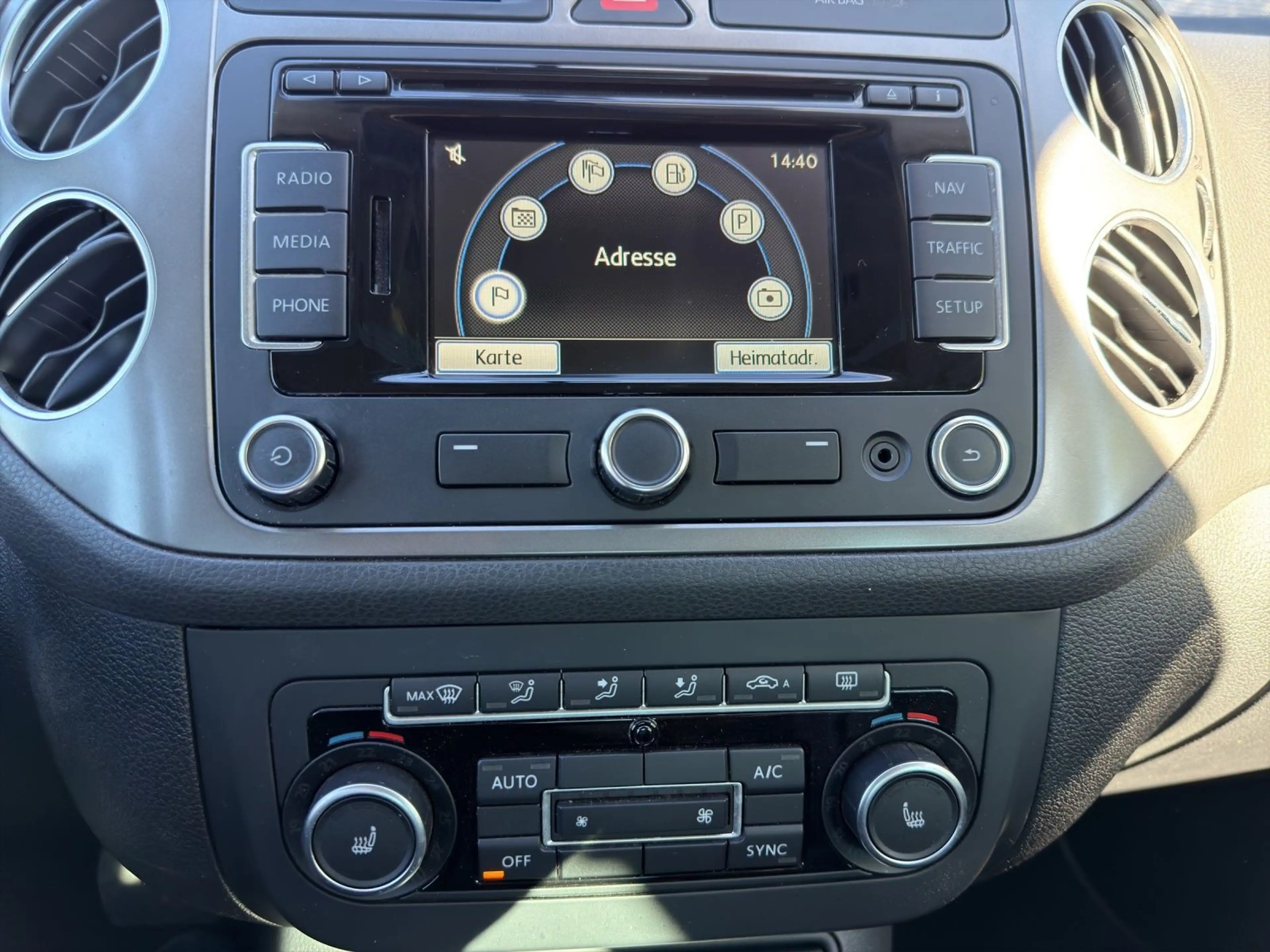 Volkswagen Golf Plus 1.4 TSI DSG MATCH PDC NAVI LM17 KLIMA — photo 8