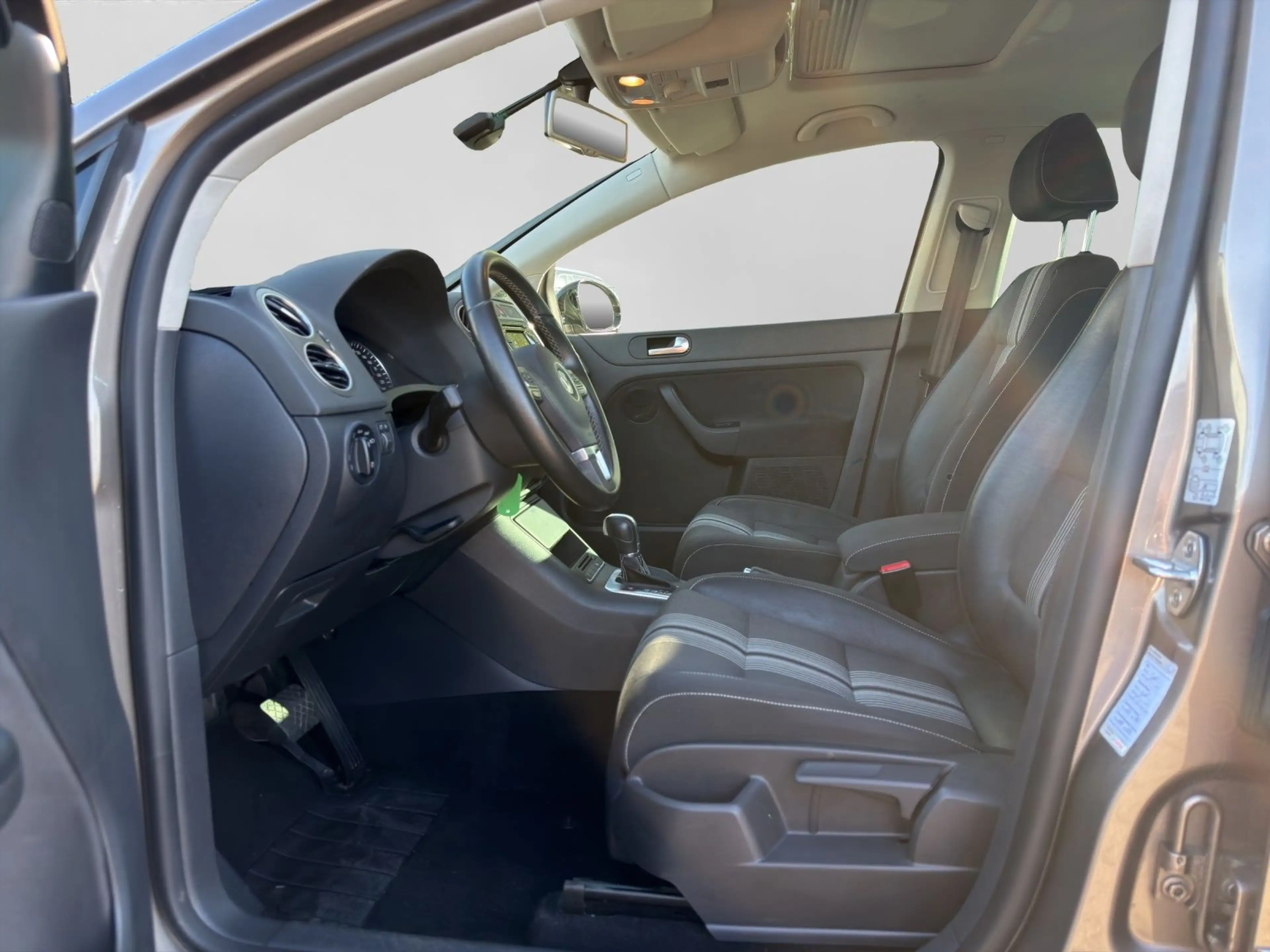 Volkswagen Golf Plus 1.4 TSI DSG MATCH PDC NAVI LM17 KLIMA — photo 13