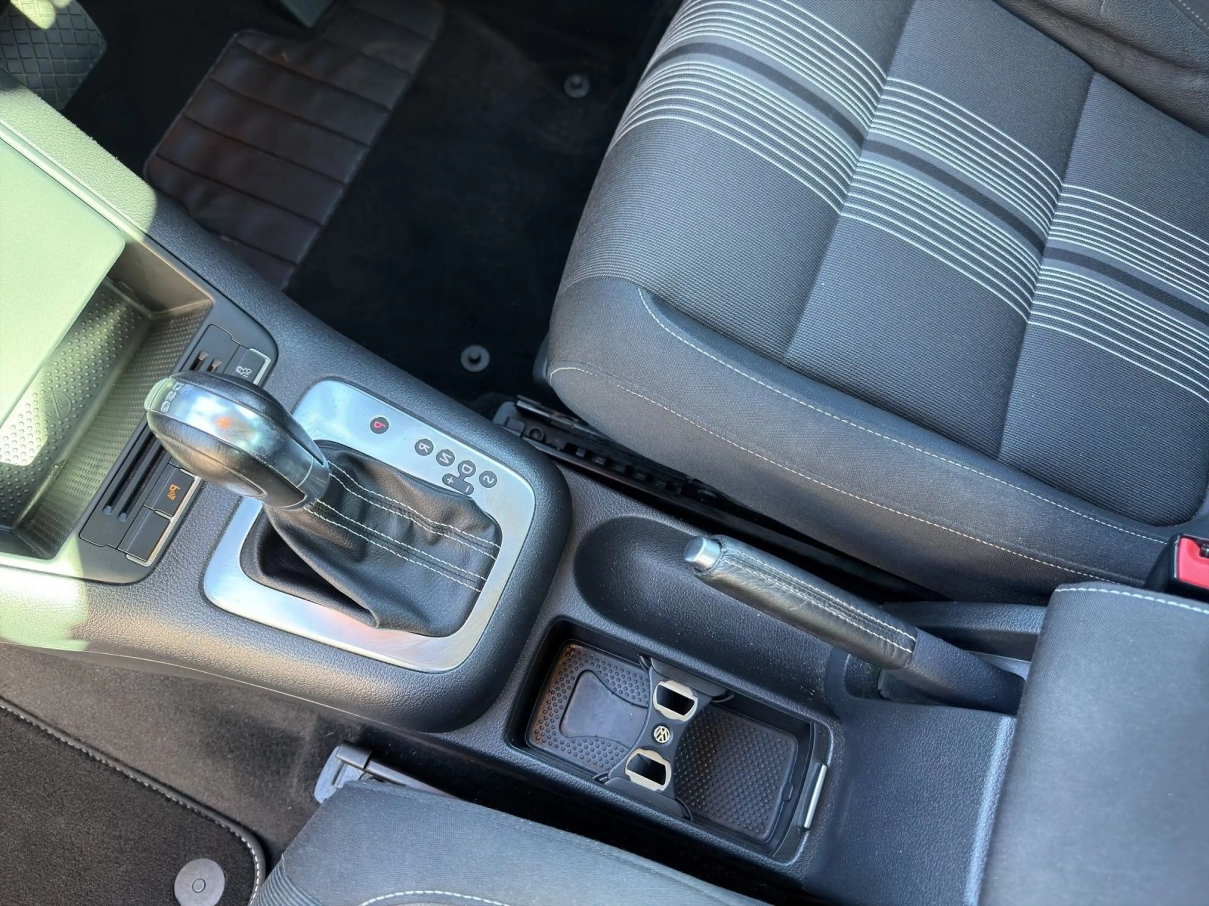 Volkswagen Golf Plus 1.4 TSI DSG MATCH PDC NAVI LM17 KLIMA — photo 7
