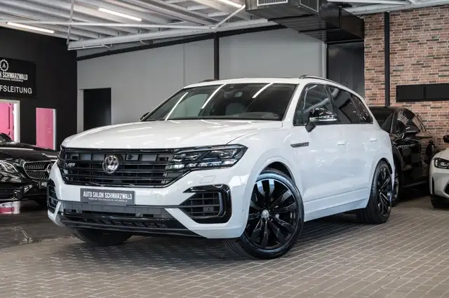 2020 Volkswagen Touareg in White for sale