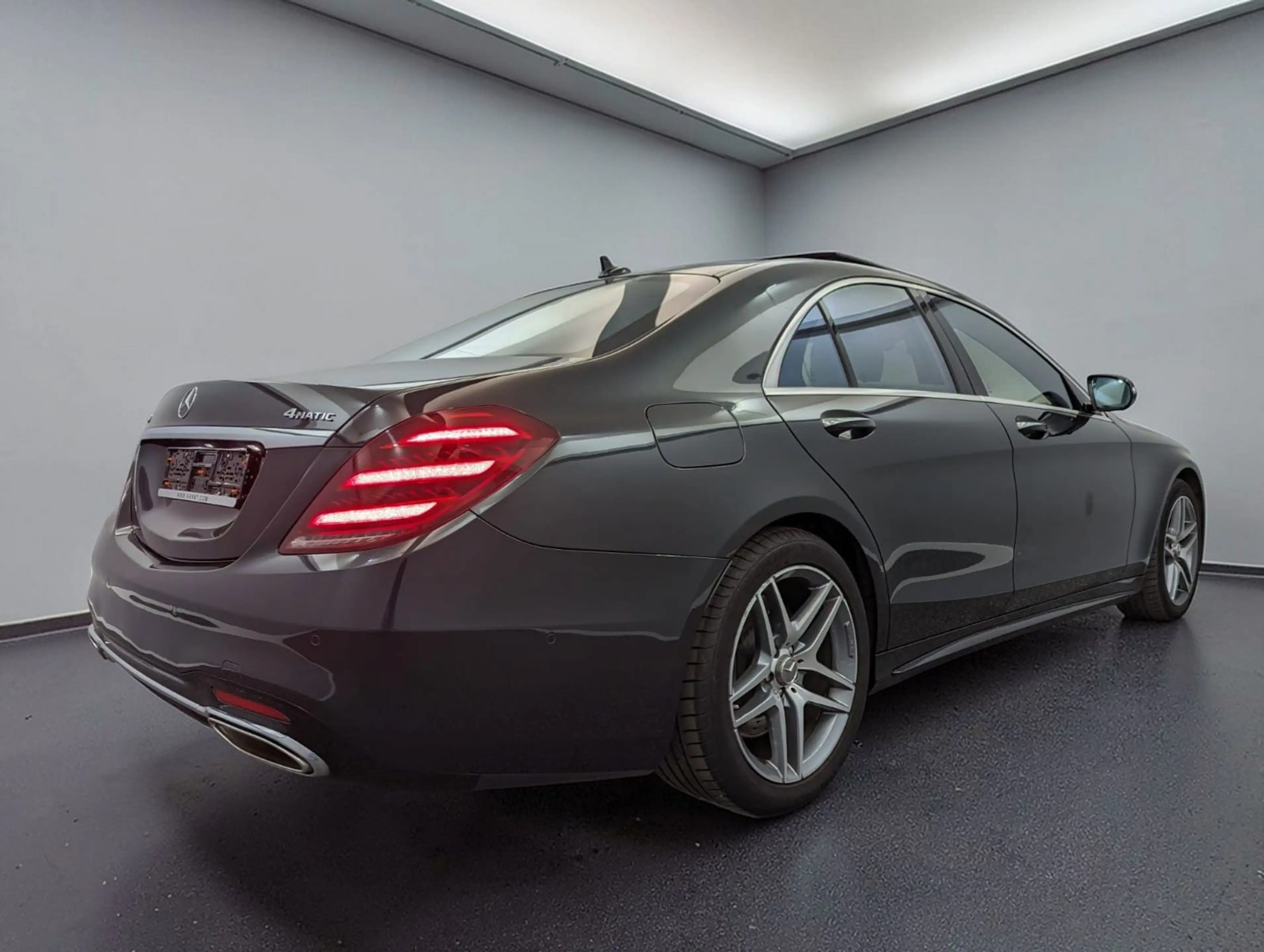 Mercedes-Benz S 560 S560 4M AMG*3xTV*CHAUFFEUR*EXKLUSIV*NIGHTVISION — photo 8