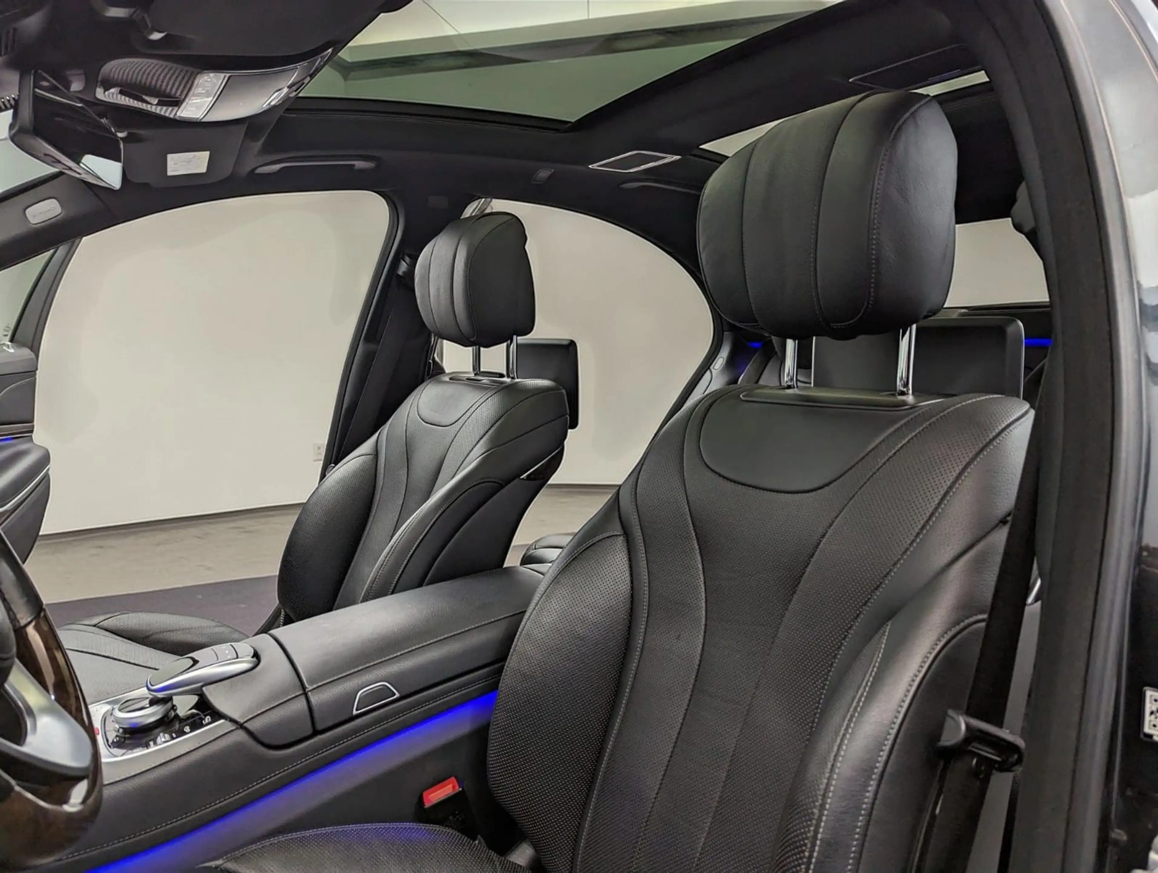 Mercedes-Benz S 560 S560 4M AMG*3xTV*CHAUFFEUR*EXKLUSIV*NIGHTVISION — photo 10