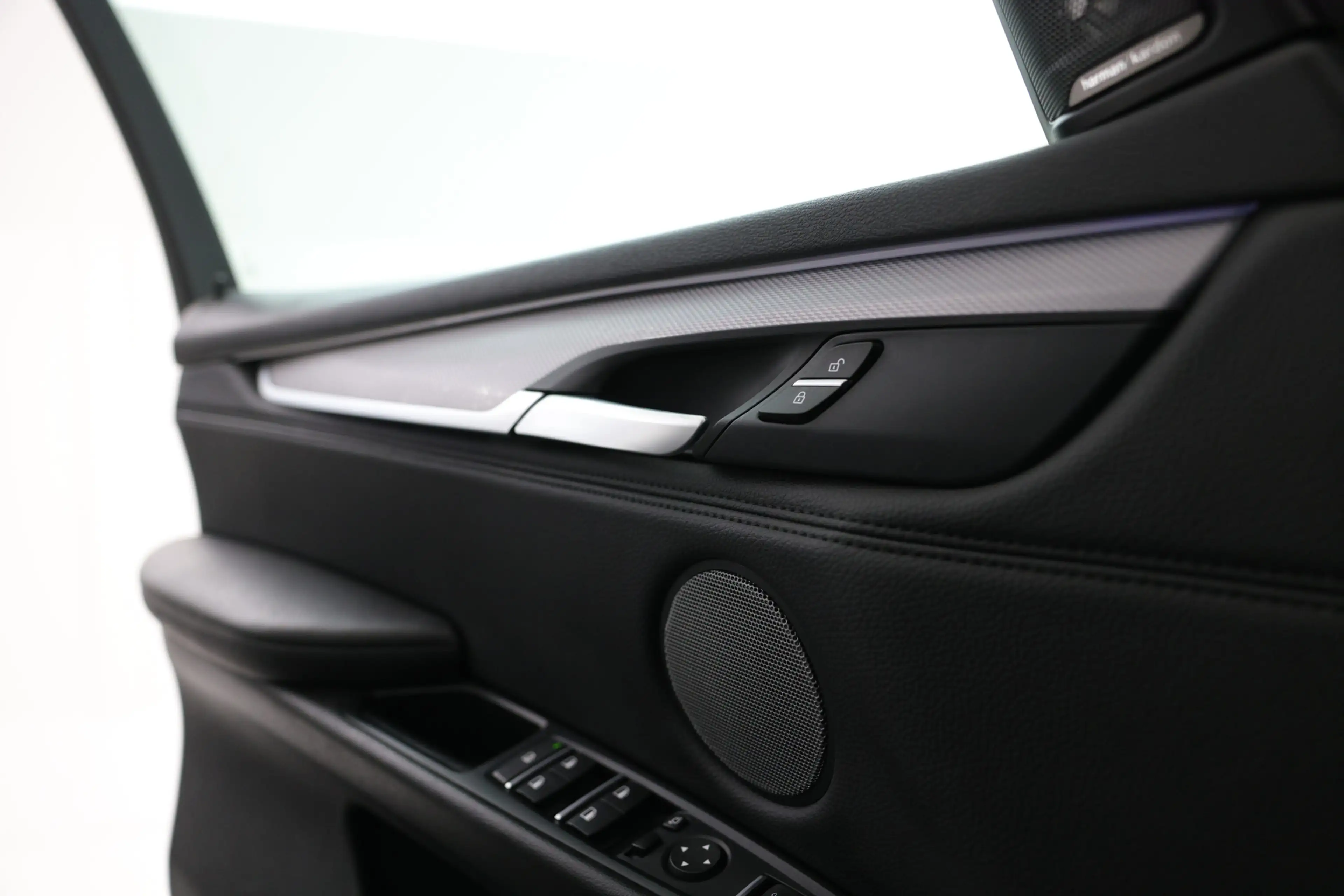 BMW X5 xDrive40e High Executive Nieuwe motor M-Sport, Nav — photo 23