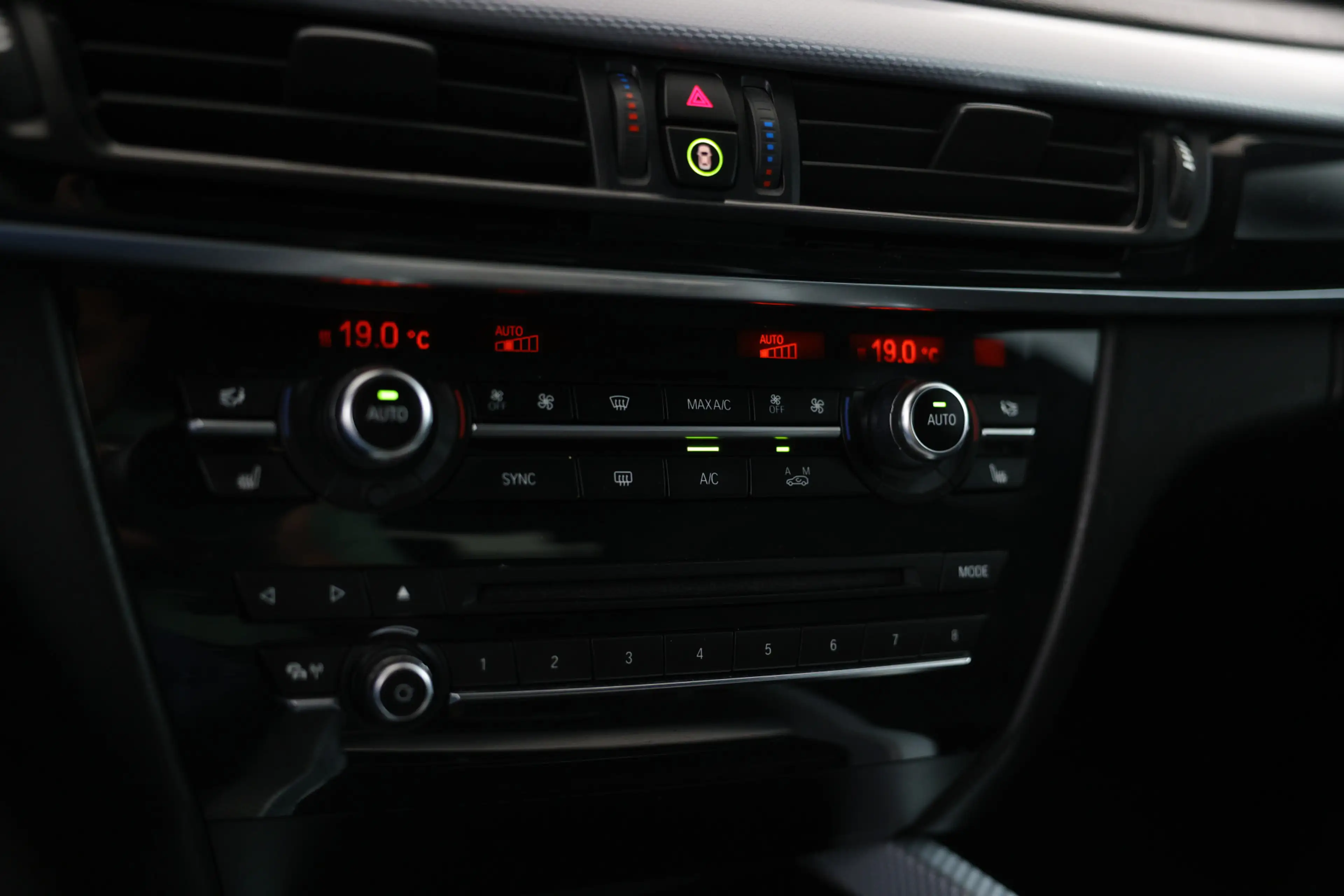 BMW X5 xDrive40e High Executive Nieuwe motor M-Sport, Nav — photo 34