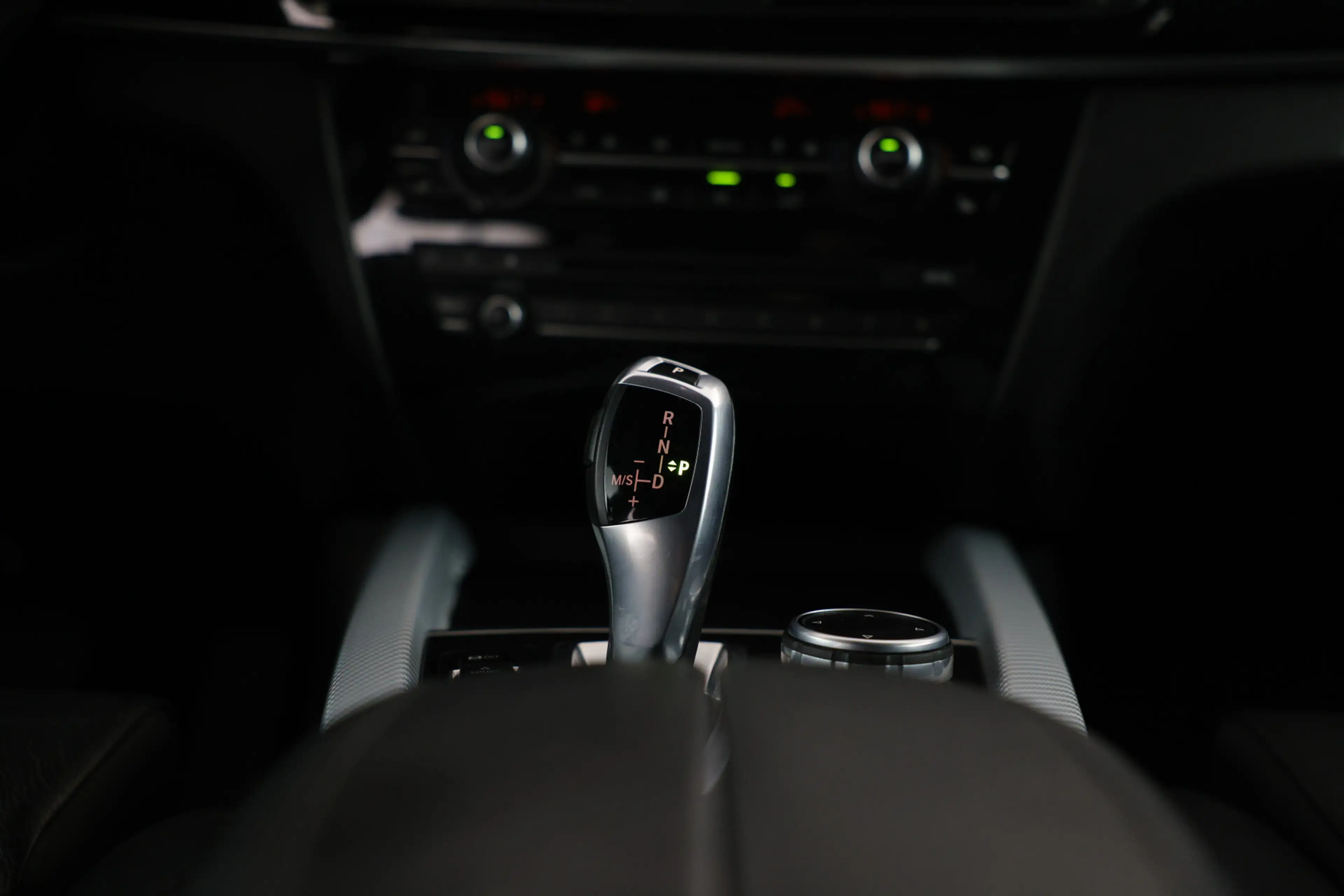 BMW X5 xDrive40e High Executive Nieuwe motor M-Sport, Nav — photo 16