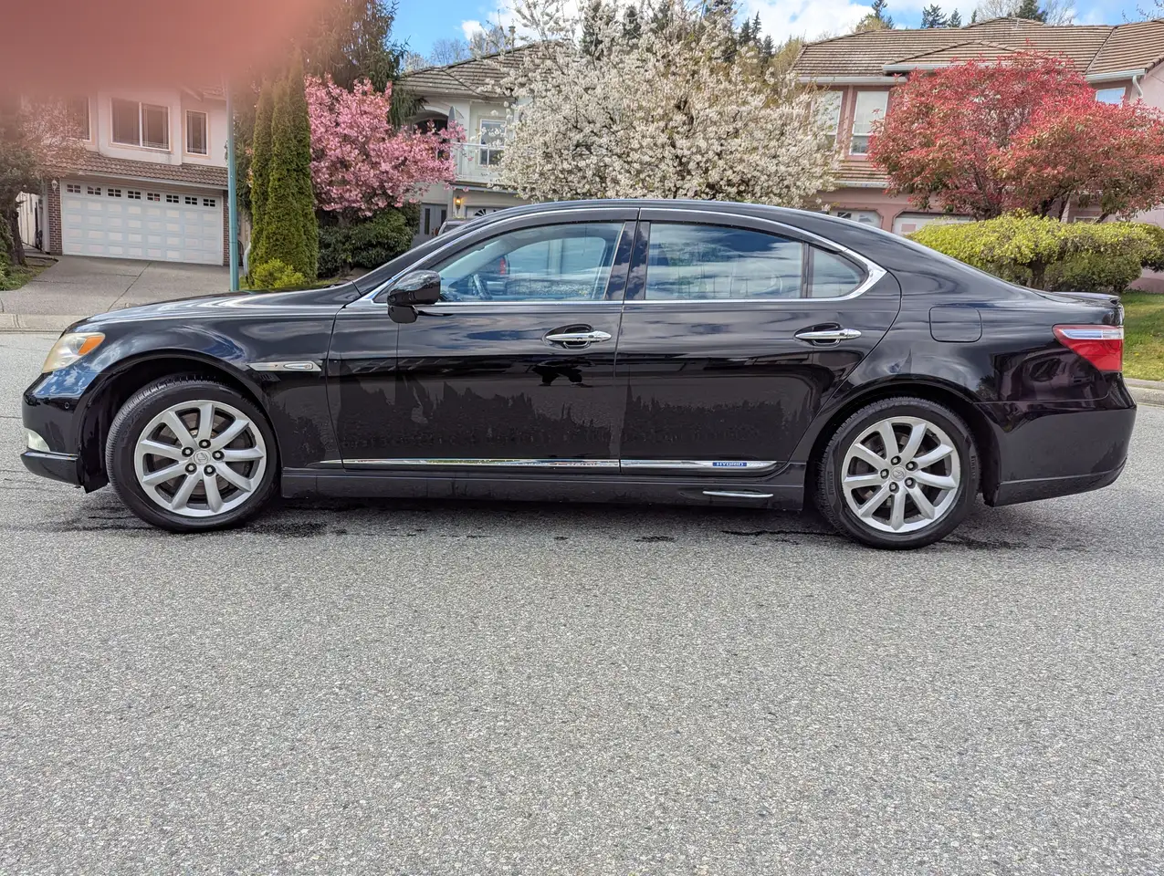 Lexus LS снимка Lexus LS
