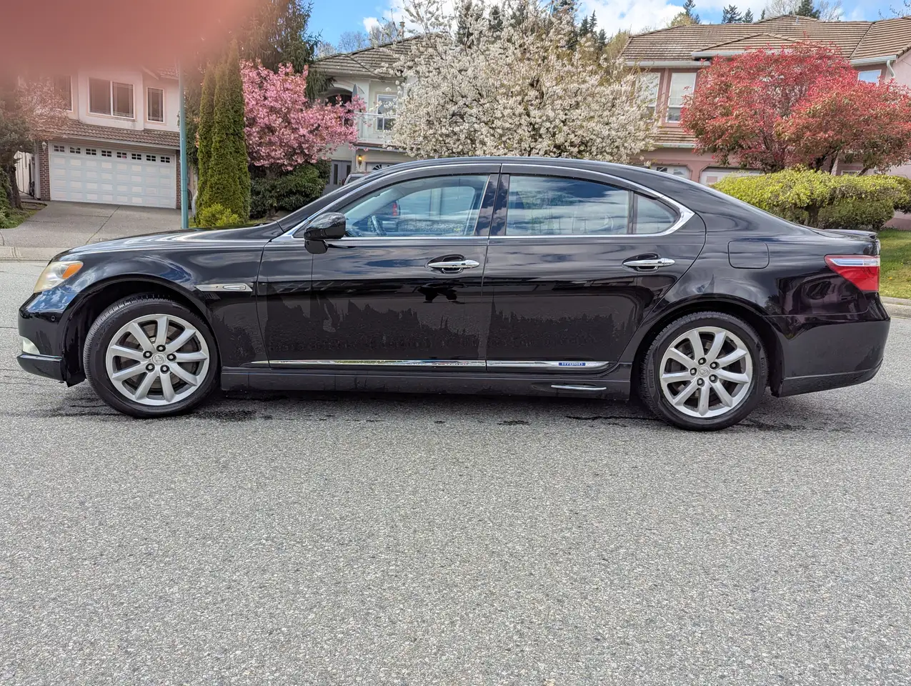 Lexus LS снимка Lexus LS