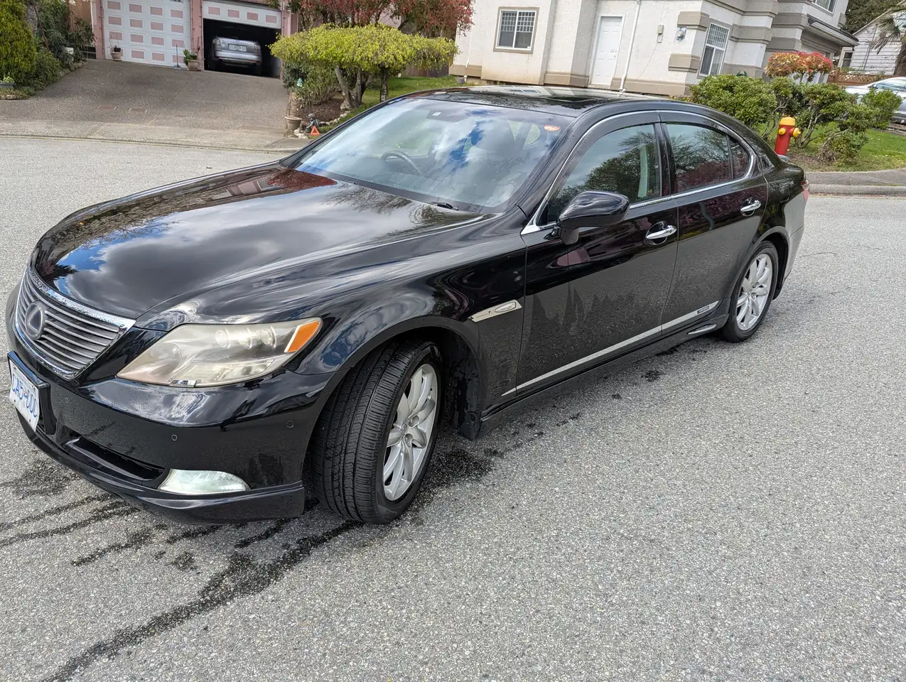 Lexus LS снимка Lexus LS