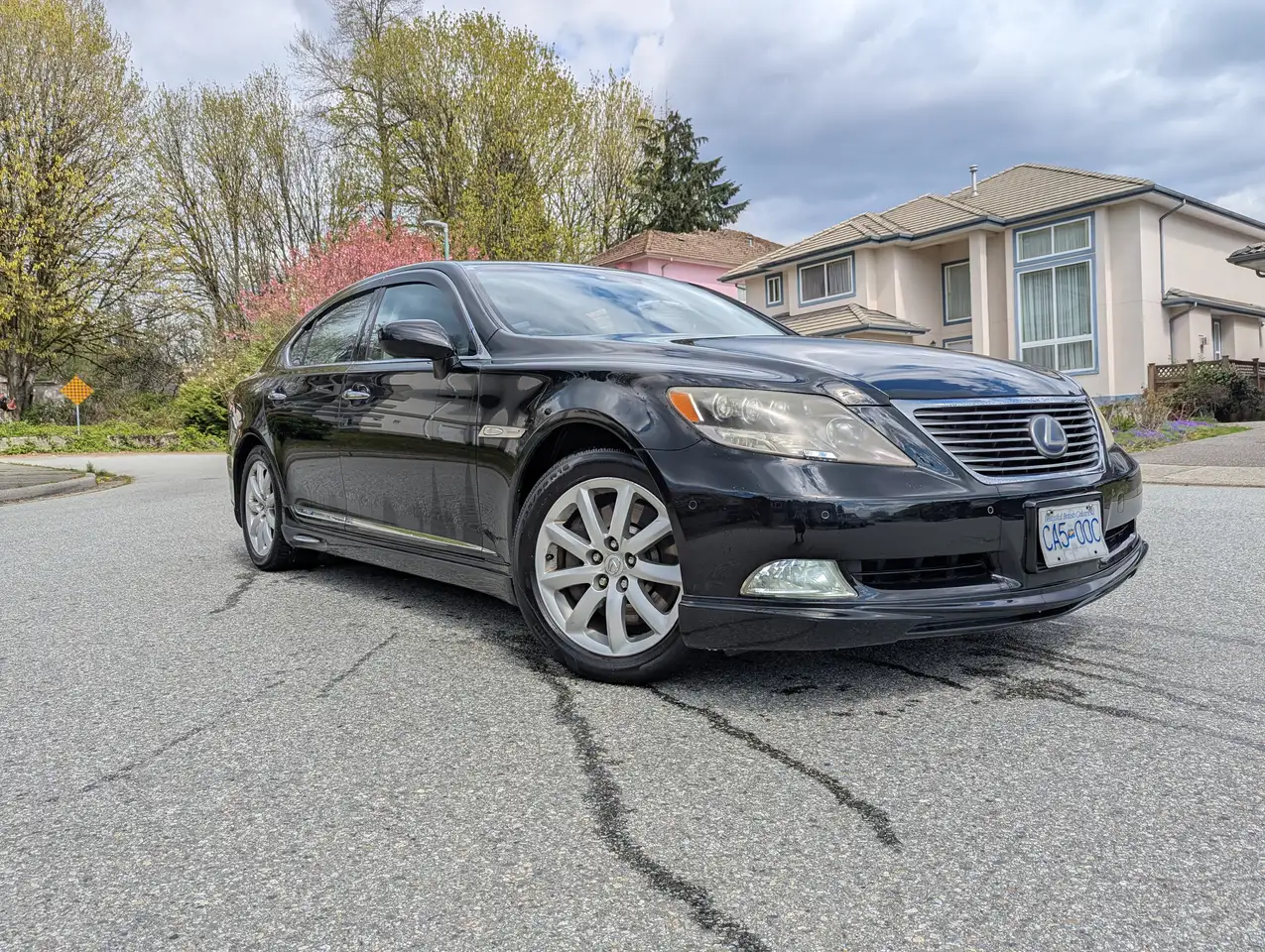 Lexus LS снимка Lexus LS