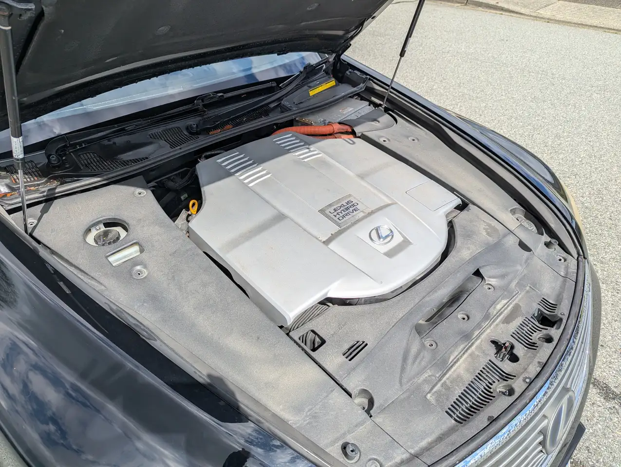 Lexus LS снимка Lexus LS