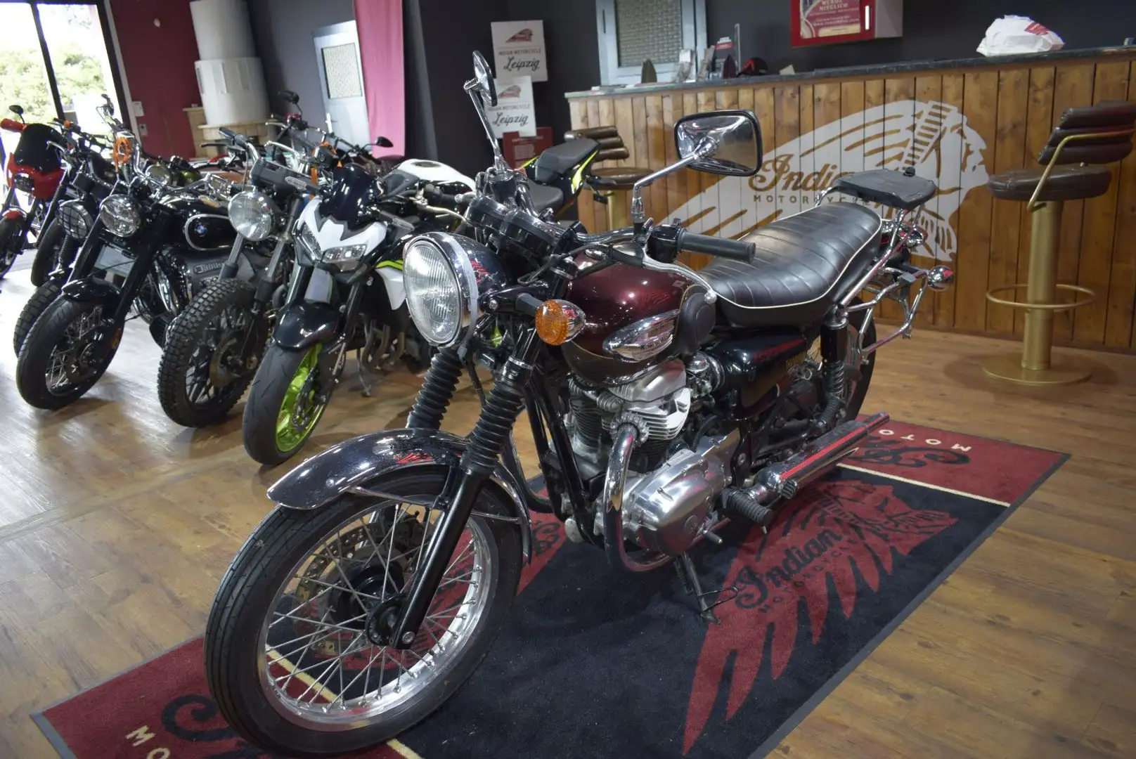 Kawasaki W 650 Vergaser/Kickstarter 1HAND Rot - 1