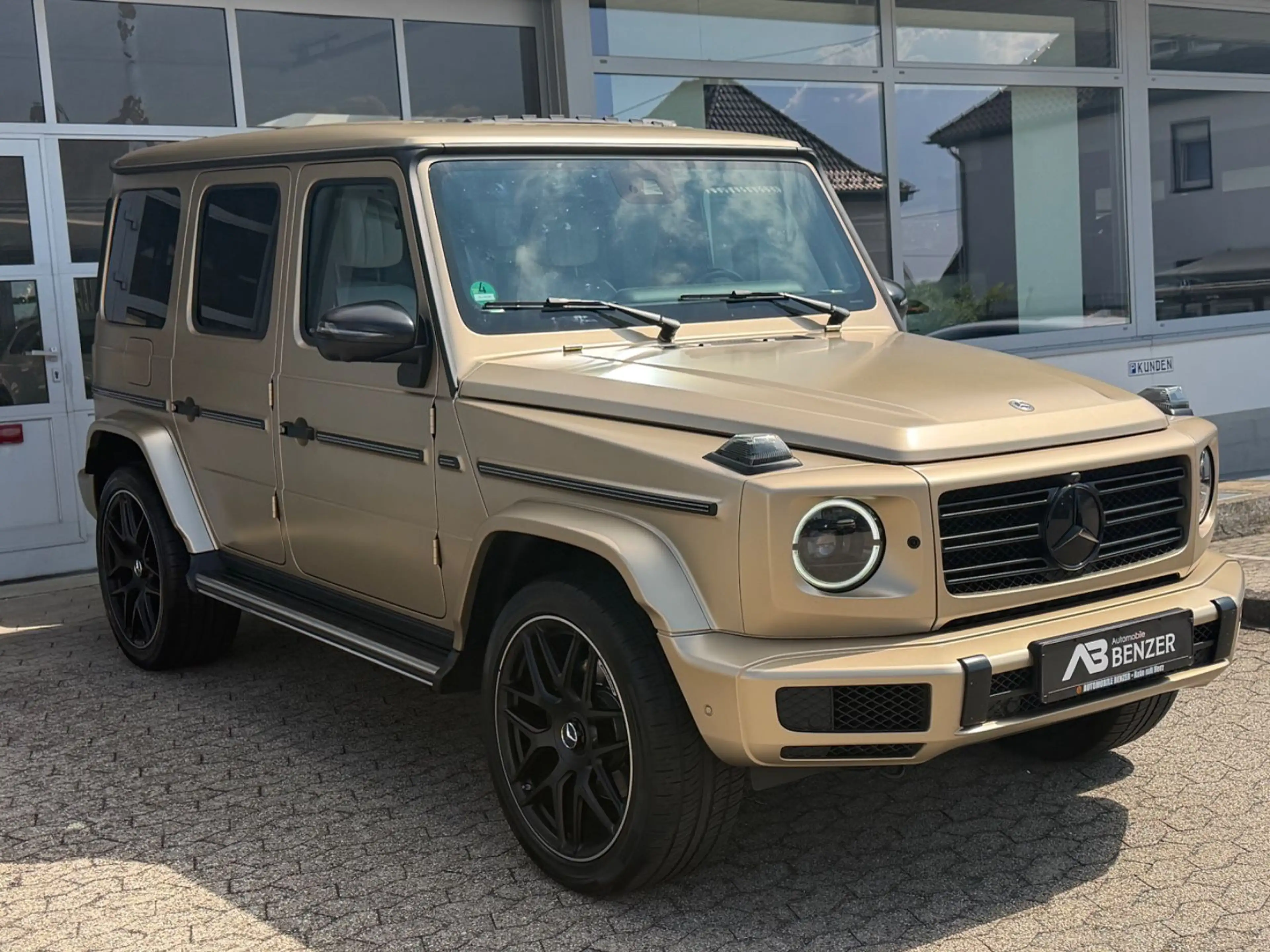 Mercedes-Benz G 400 d *AMG*Burmester*DesignoSitz*FondTV*S-Dach* — photo 3