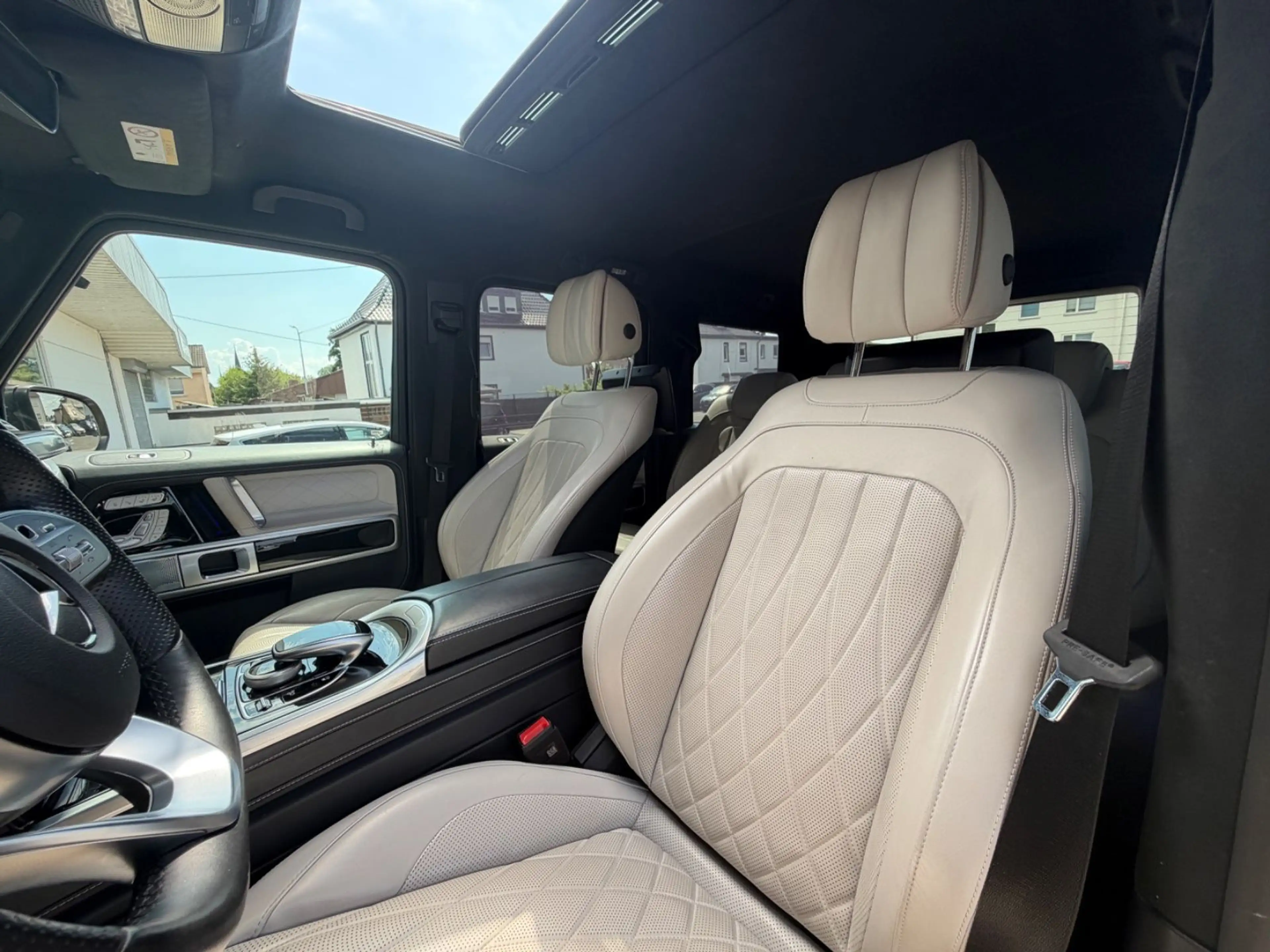 Mercedes-Benz G 400 d *AMG*Burmester*DesignoSitz*FondTV*S-Dach* — photo 15