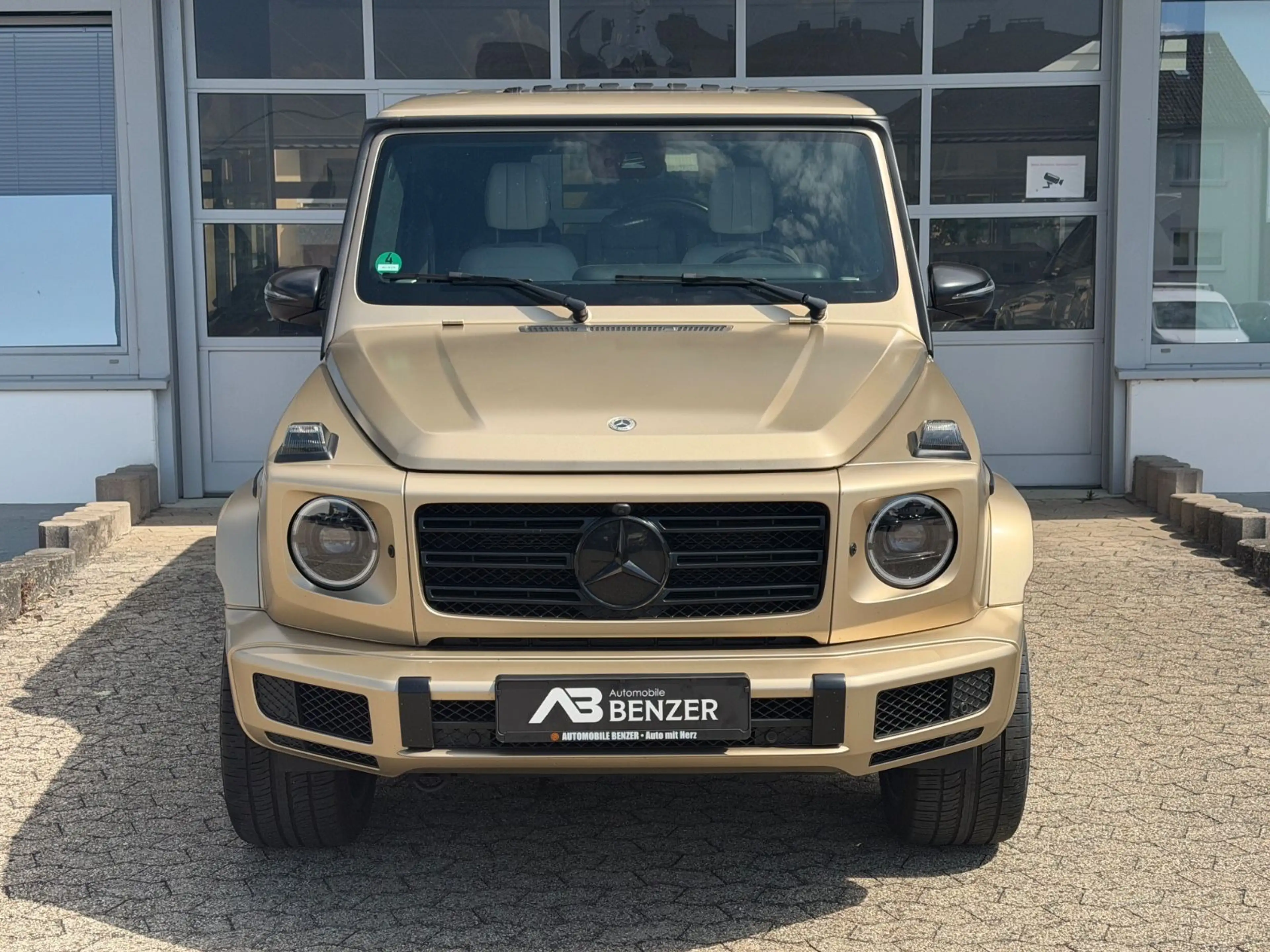 Mercedes-Benz G 400 d *AMG*Burmester*DesignoSitz*FondTV*S-Dach* — photo 2