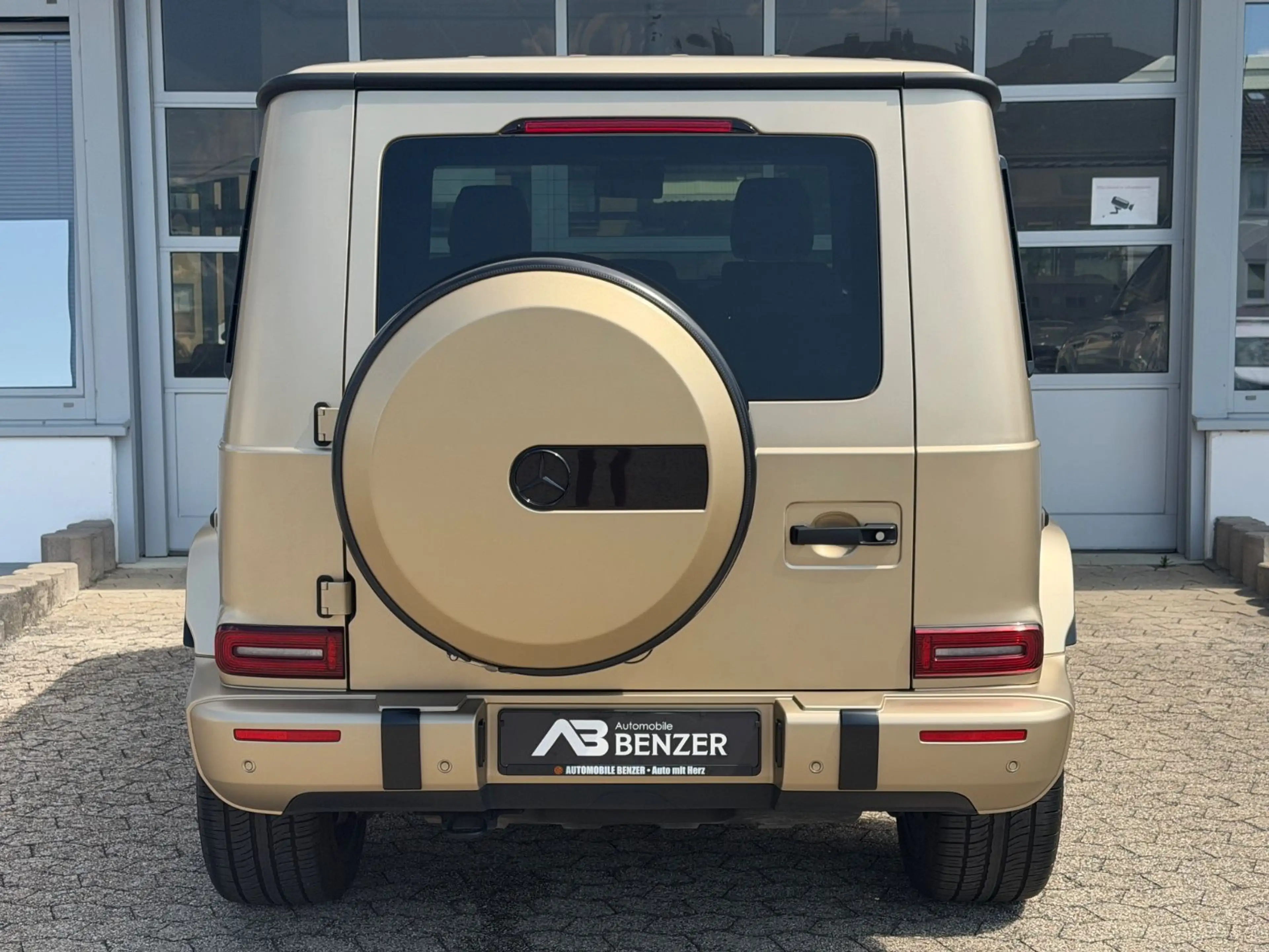 Mercedes-Benz G 400 d *AMG*Burmester*DesignoSitz*FondTV*S-Dach* — photo 8