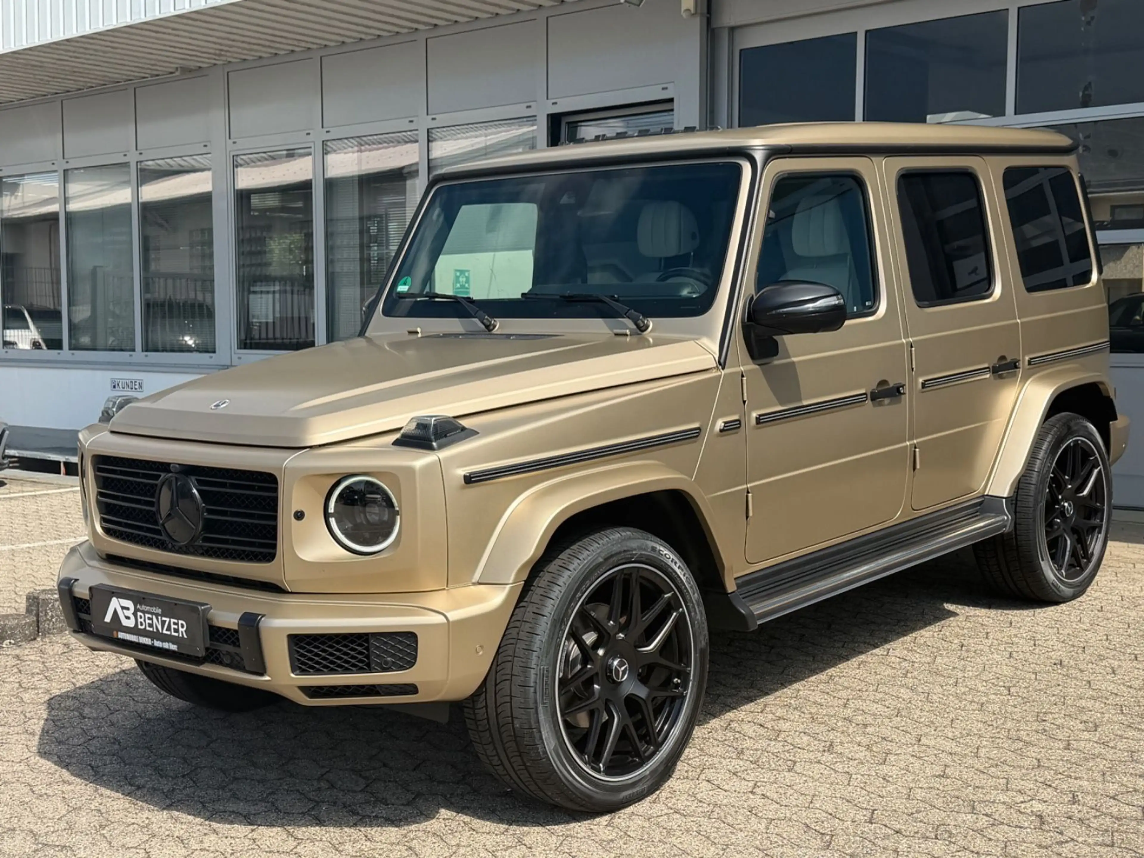 Mercedes-Benz G 400 d *AMG*Burmester*DesignoSitz*FondTV*S-Dach*