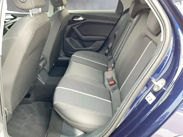 Audi A1 view 11