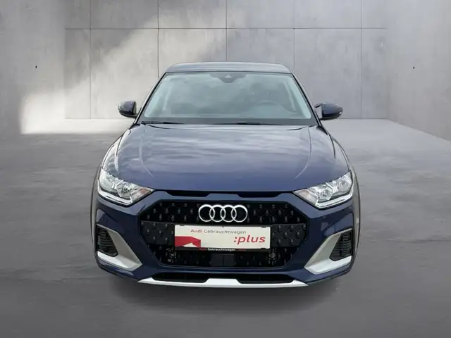 Audi A1 view 8