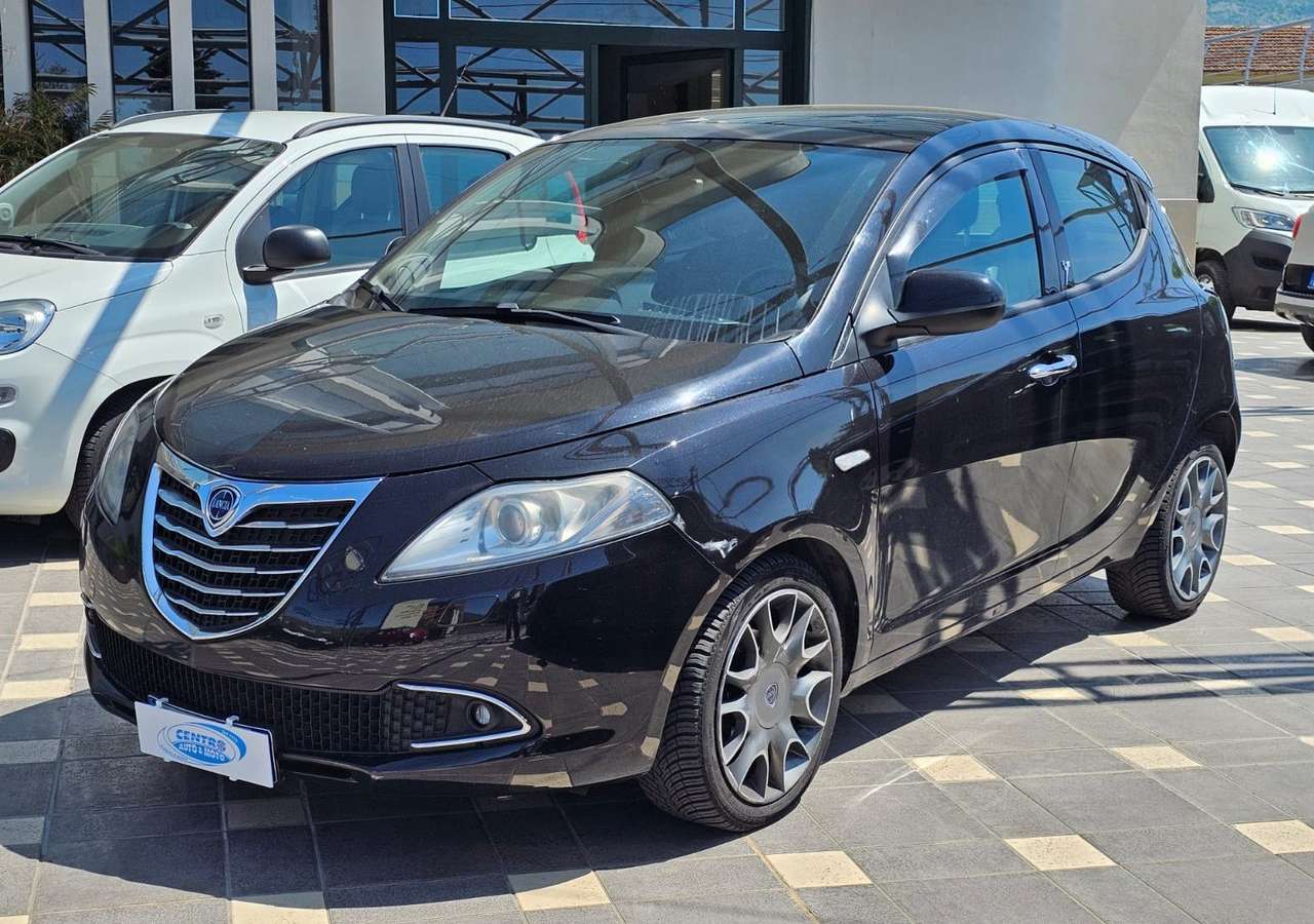 Lancia Ypsilon Ypsilon III 2011 1.3 mjt Platinum s