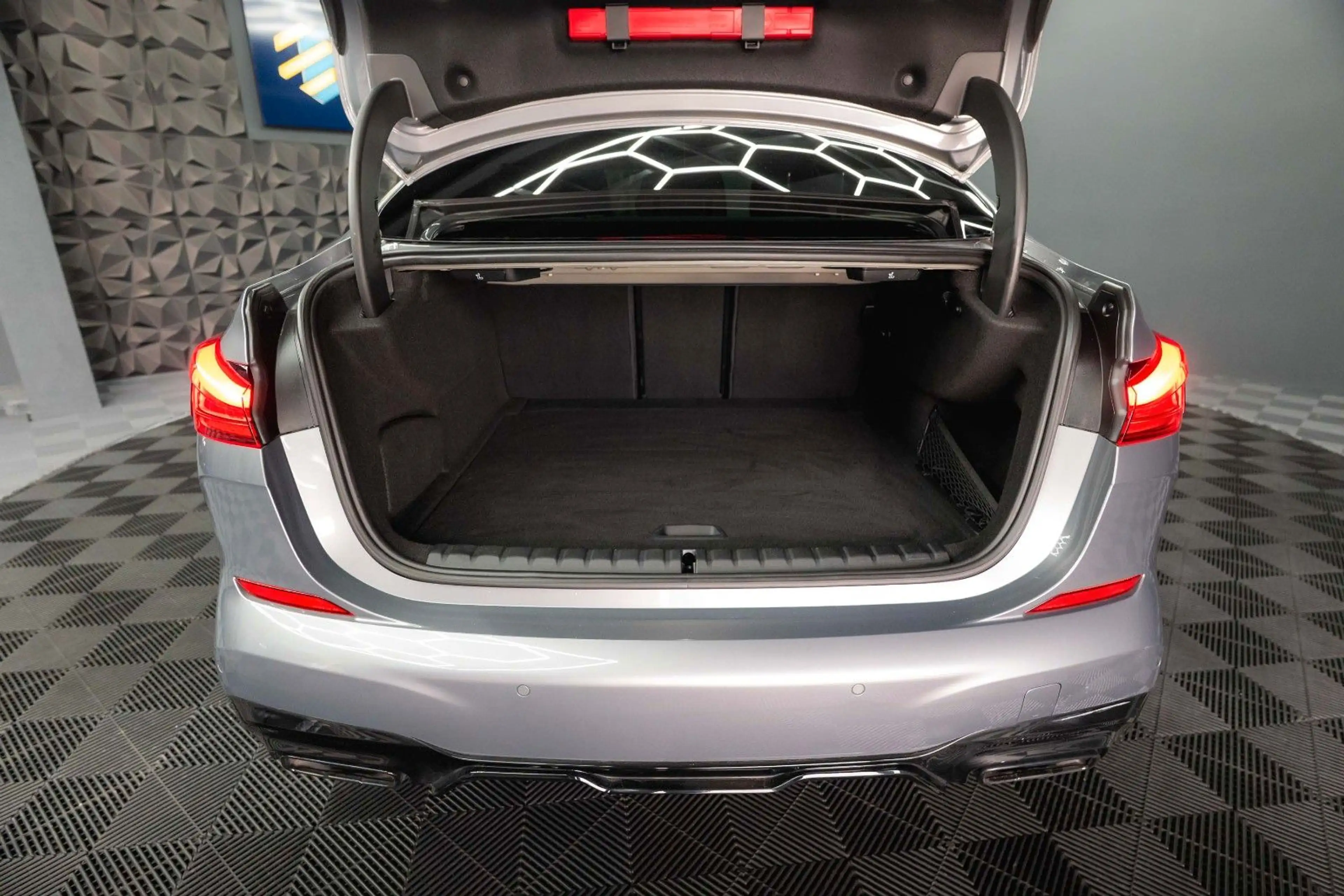 BMW 235 xDrive M-Sport Pro Performance Shadow LED — photo 12