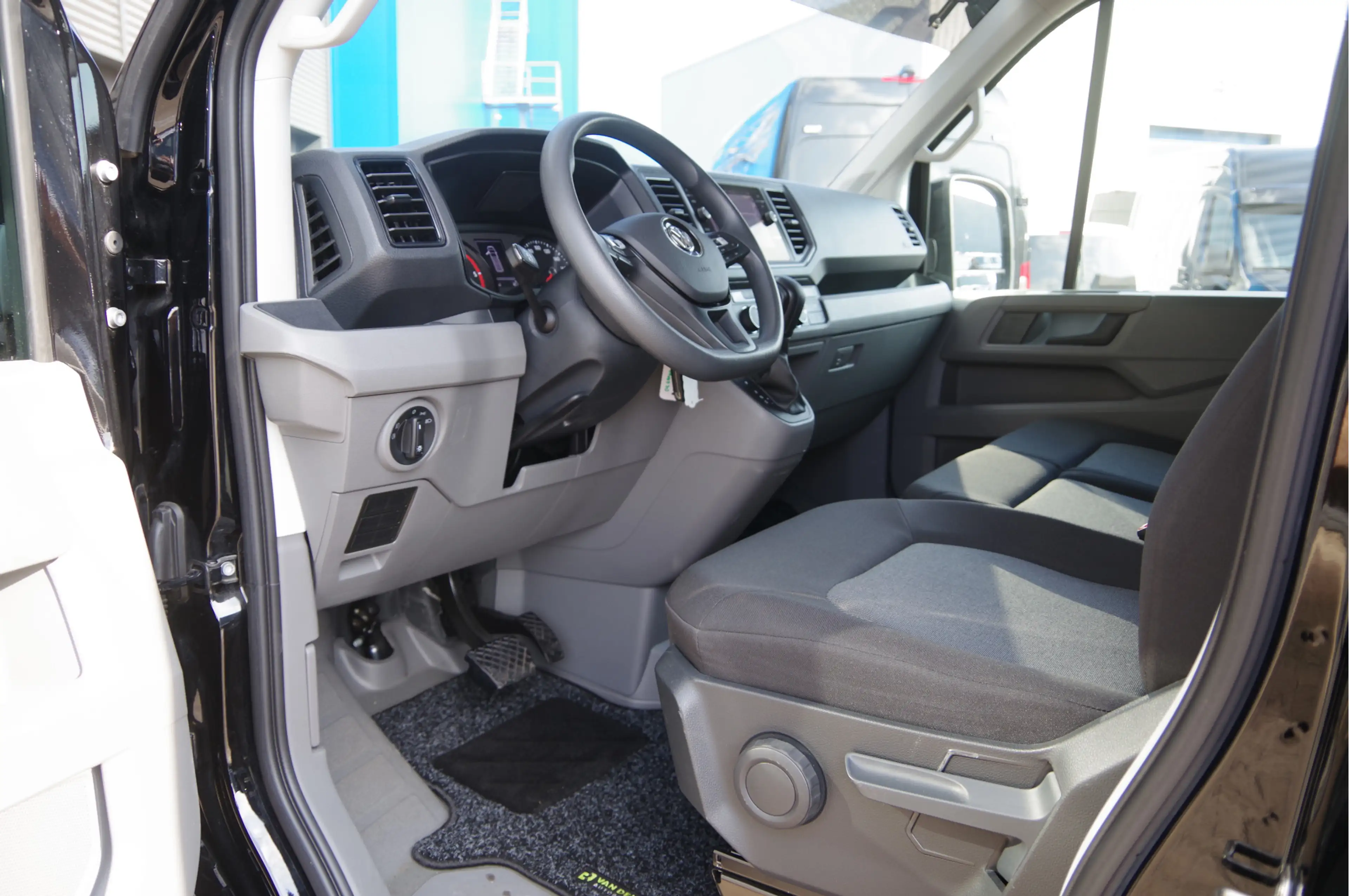 Volkswagen Crafter 35 2.0 TDI L3H3(L2H2) AUT. MARGE! 2X SCHUIFDEUR, L — photo 7