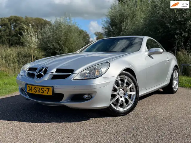 Mercedes-Benz SLK 350 Cabrio Hardtop / 2de Eigenaar / Ledere Stoelen Ver