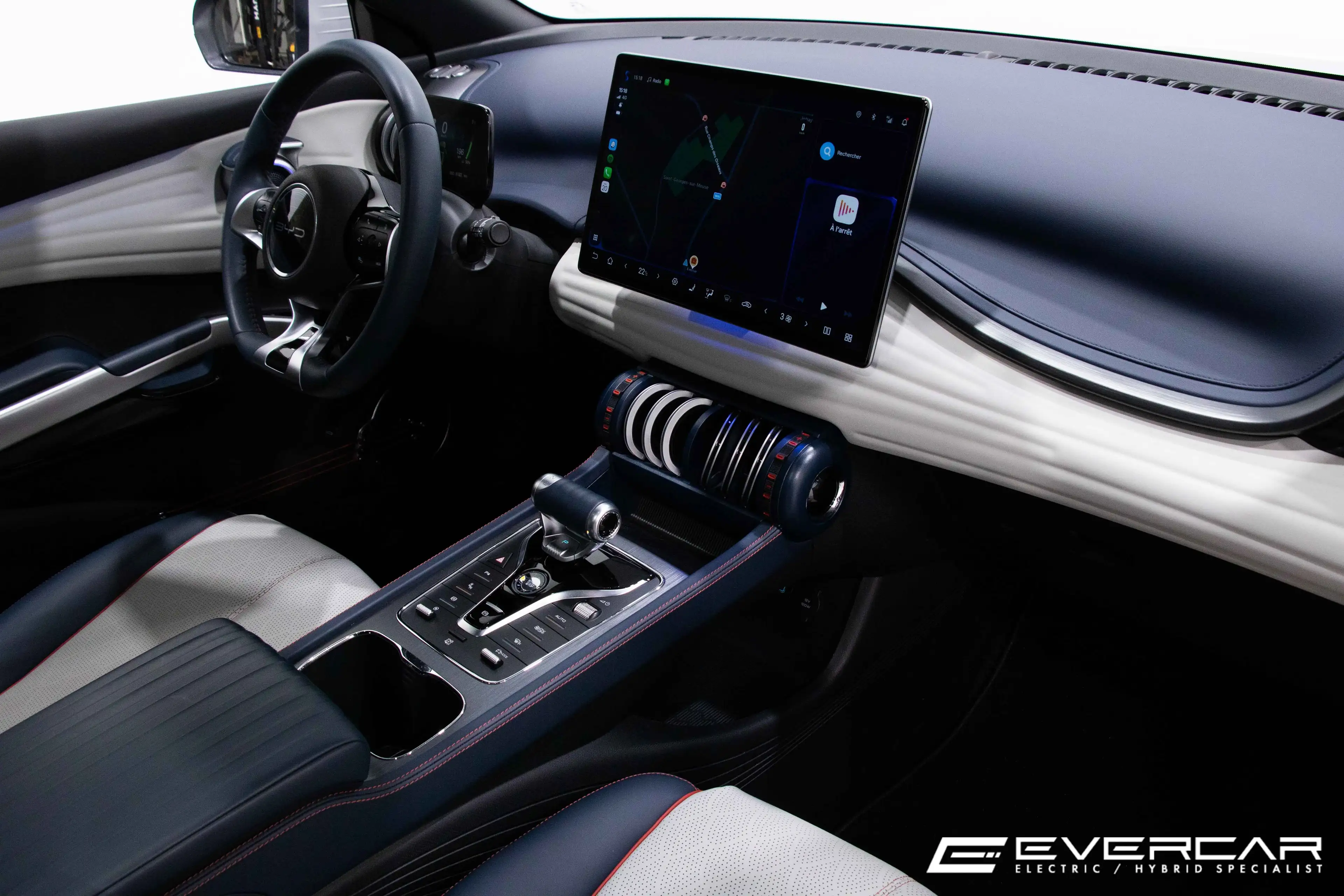 BYD Atto 3 DESIGN ***HEATED SEATS*CARPLAY*PANO*360°*HEAT PUMP*** — photo 9