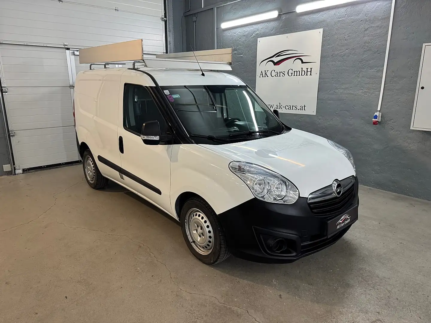Opel Combo Combo L1H1 1,4*1-Besitz* MwSt. Ausweisbar* Weiß - 1