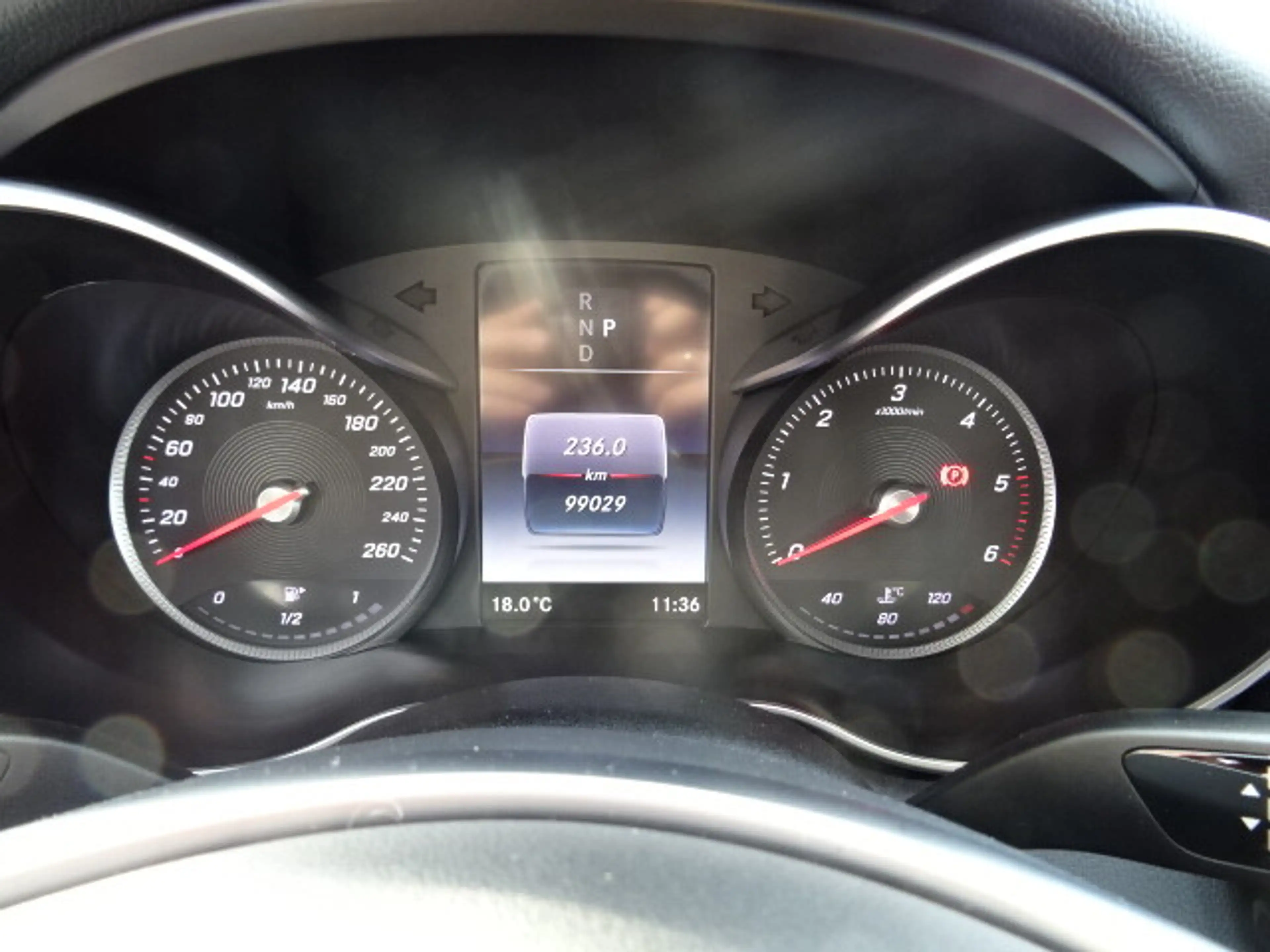 Mercedes-Benz C 250 d AMG Line Aut. — photo 14