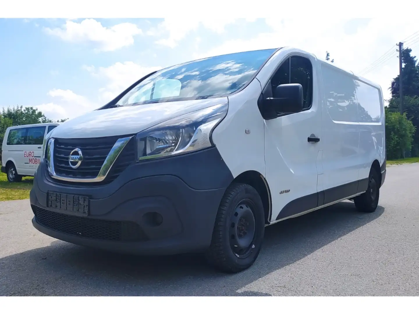 Nissan NV300 Kastenwagen L2H1 2,9t COMFORT 2 DPF 2,9T dCi 120 Wit - 1