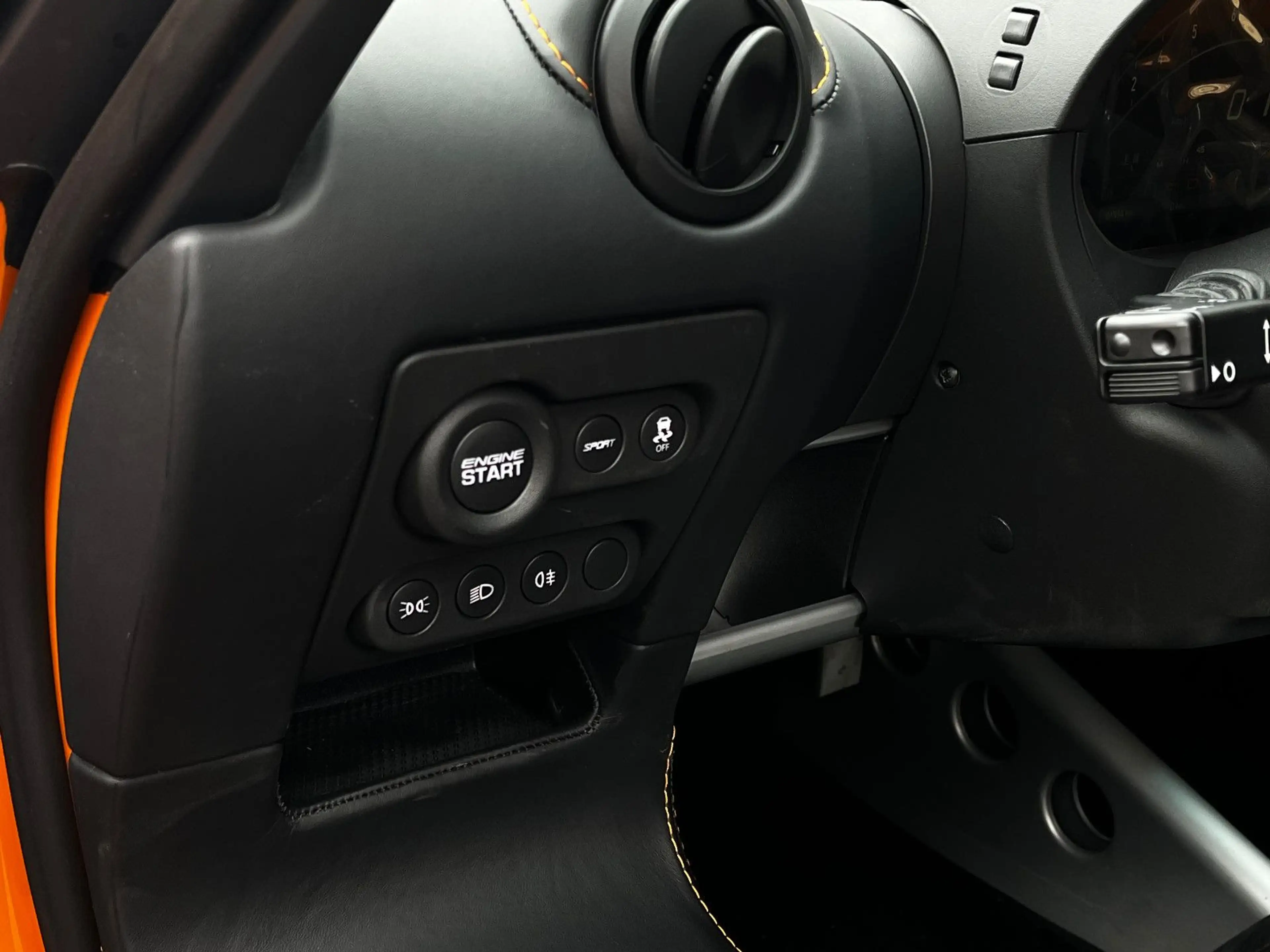 Lotus Elise SPORT 220 Digital Kamera Hard+Softtop — photo 18