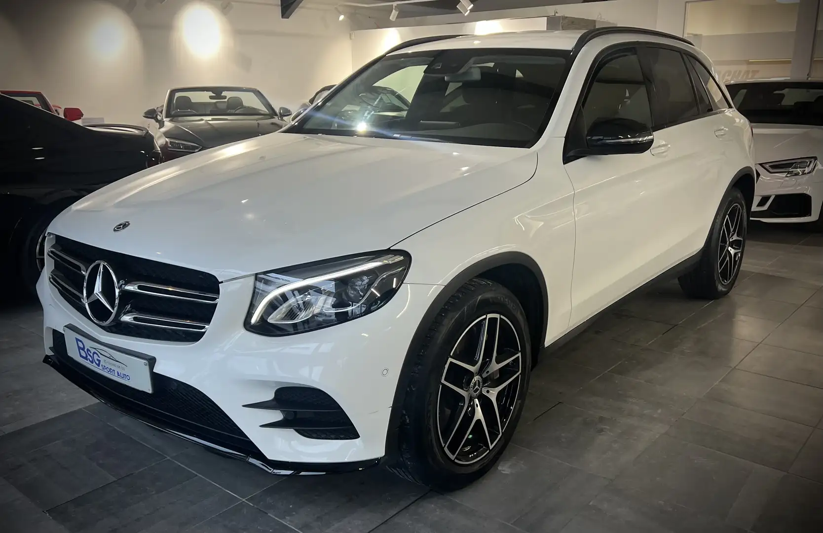 Mercedes-Benz GLC 250 4-Matic*PACK AMG INT/EXT*BOITE AUTO*LED*GPS*1MAIN Blanco - 1