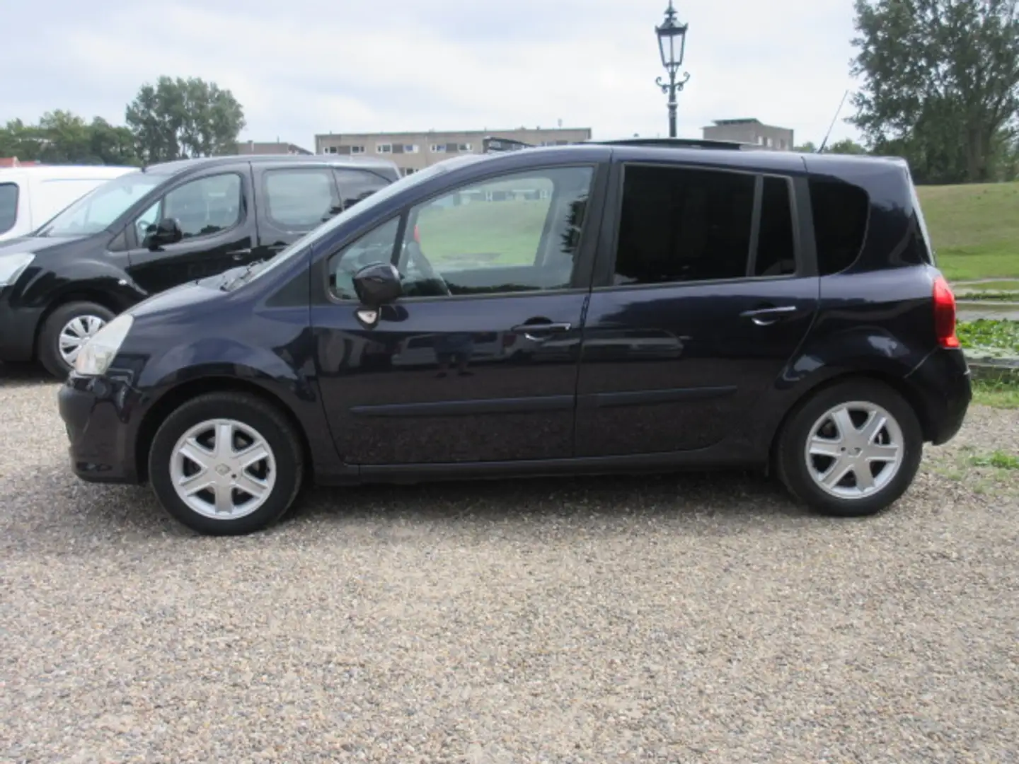 Renault Grand Modus 1.2 TCE Dynamique - Airco - Leer - Glasdak Paars - 2