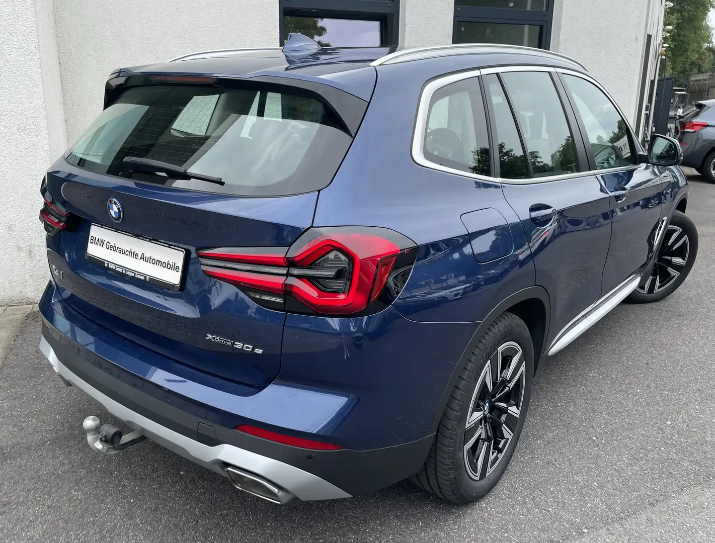 BMW X3 xDrive30e || AHK Pano el.Sitze adapt.LED 360° Blu/Azzurro - 2