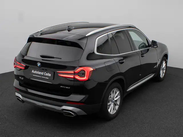 BMW X3 view 7
