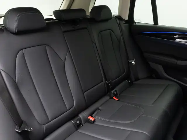 BMW X3 view 27