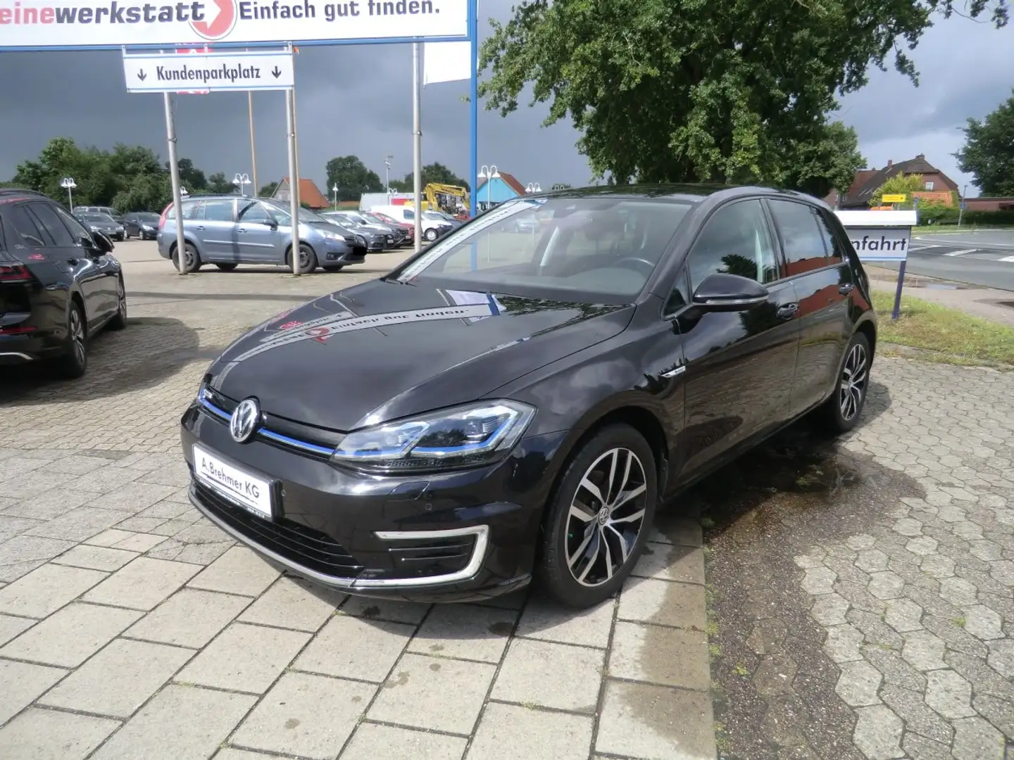 Volkswagen Golf VII e-Golf SoH 89% WÄRMEPUMPE CCS NAVI ACC SHZ AID Schwarz - 2