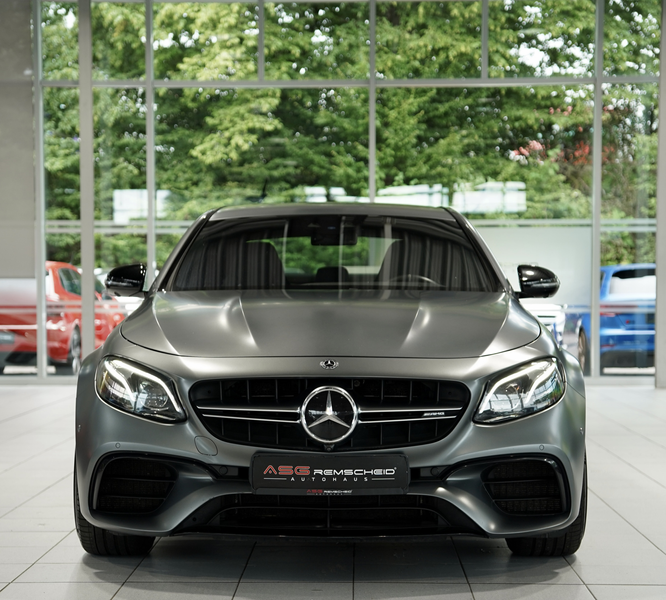 Mercedes-Benz E 63 AMG S 4M+ Limousine *1H *Perf-AGA*Perf-Sitz — photo 9