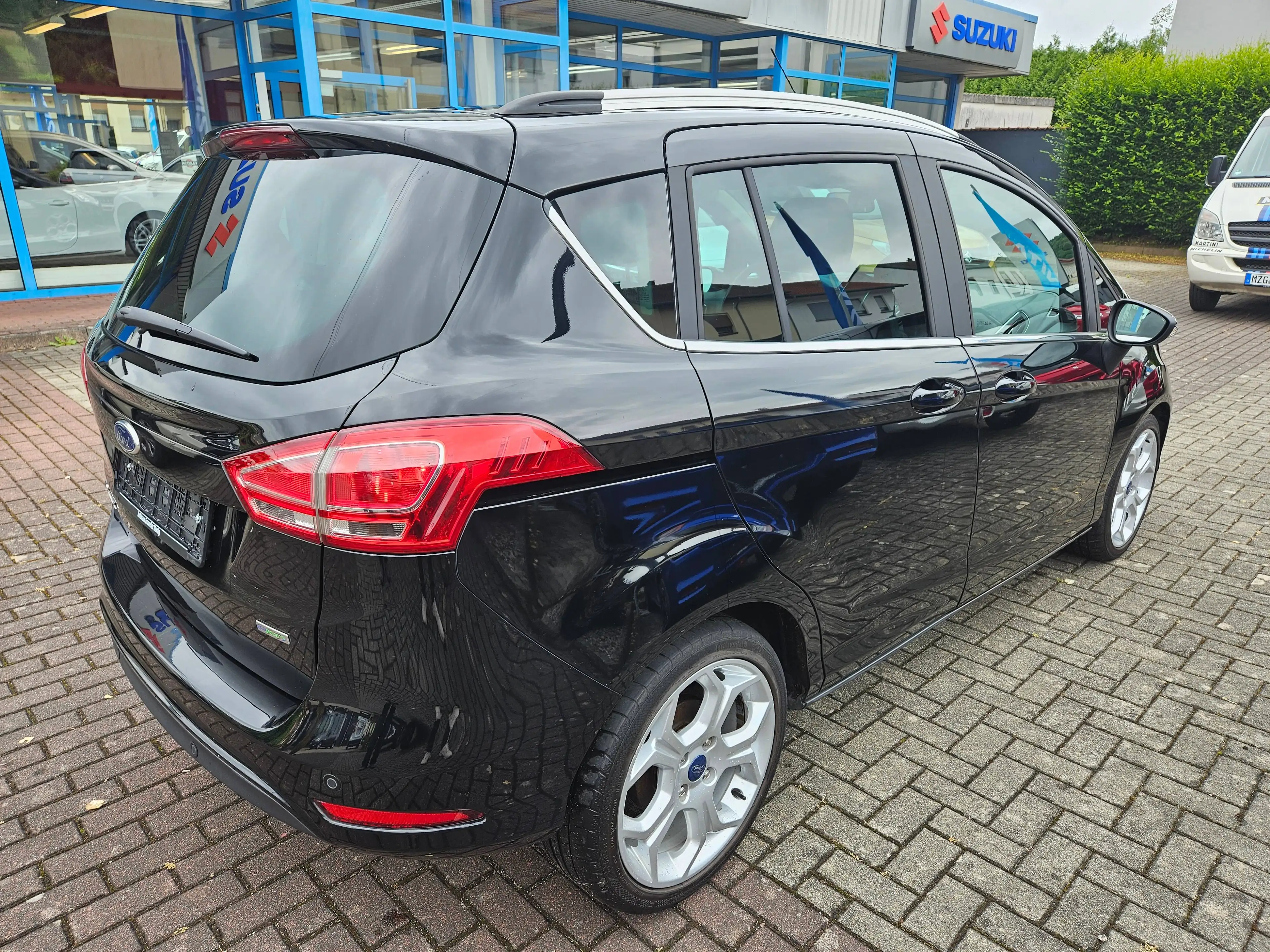 Ford B-Max Titanium — photo 4