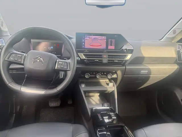 Citroen C4 view 11